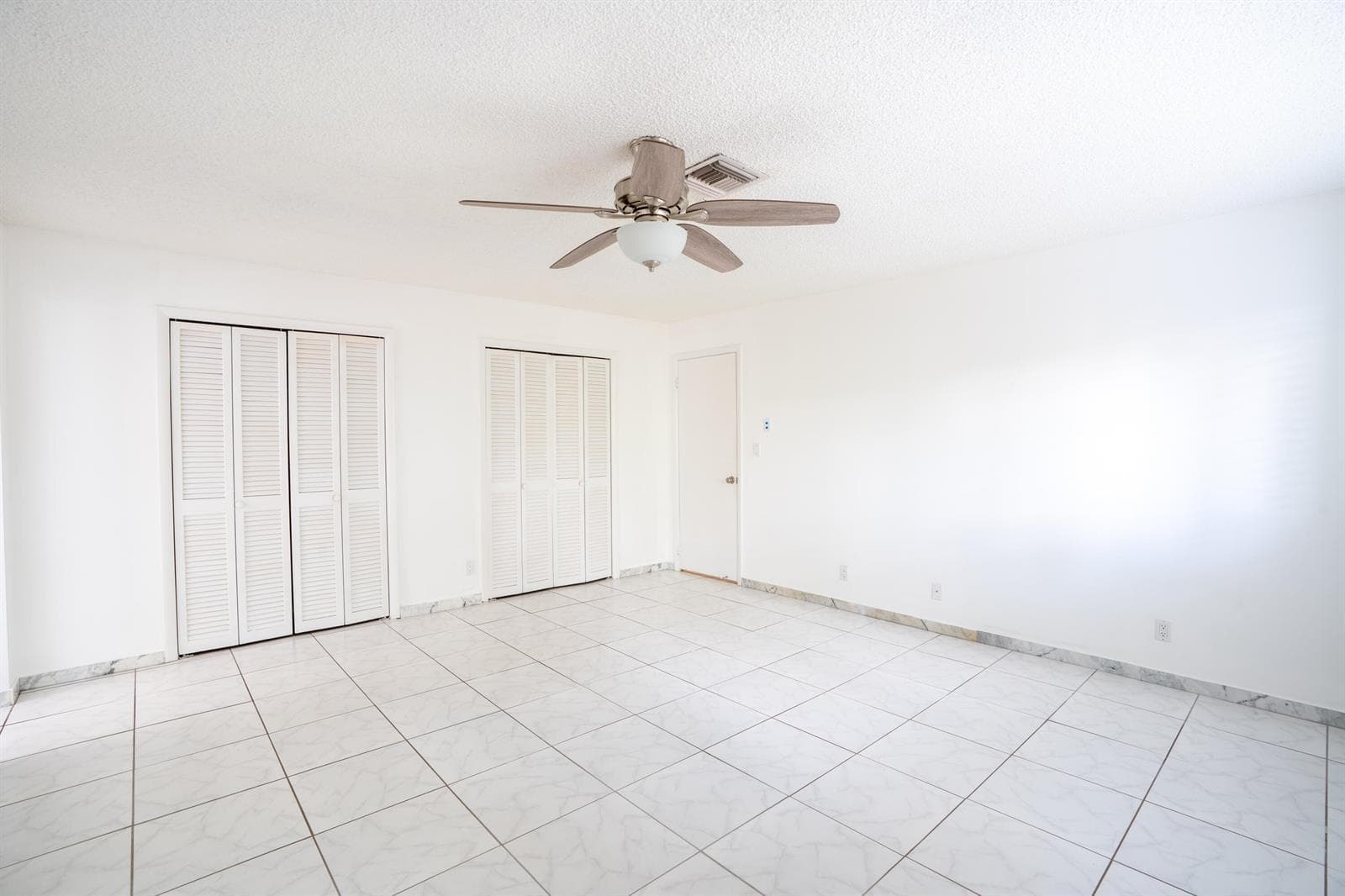 17 SE 8TH Terrace, Deerfield Beach, FL 33441 photo 11