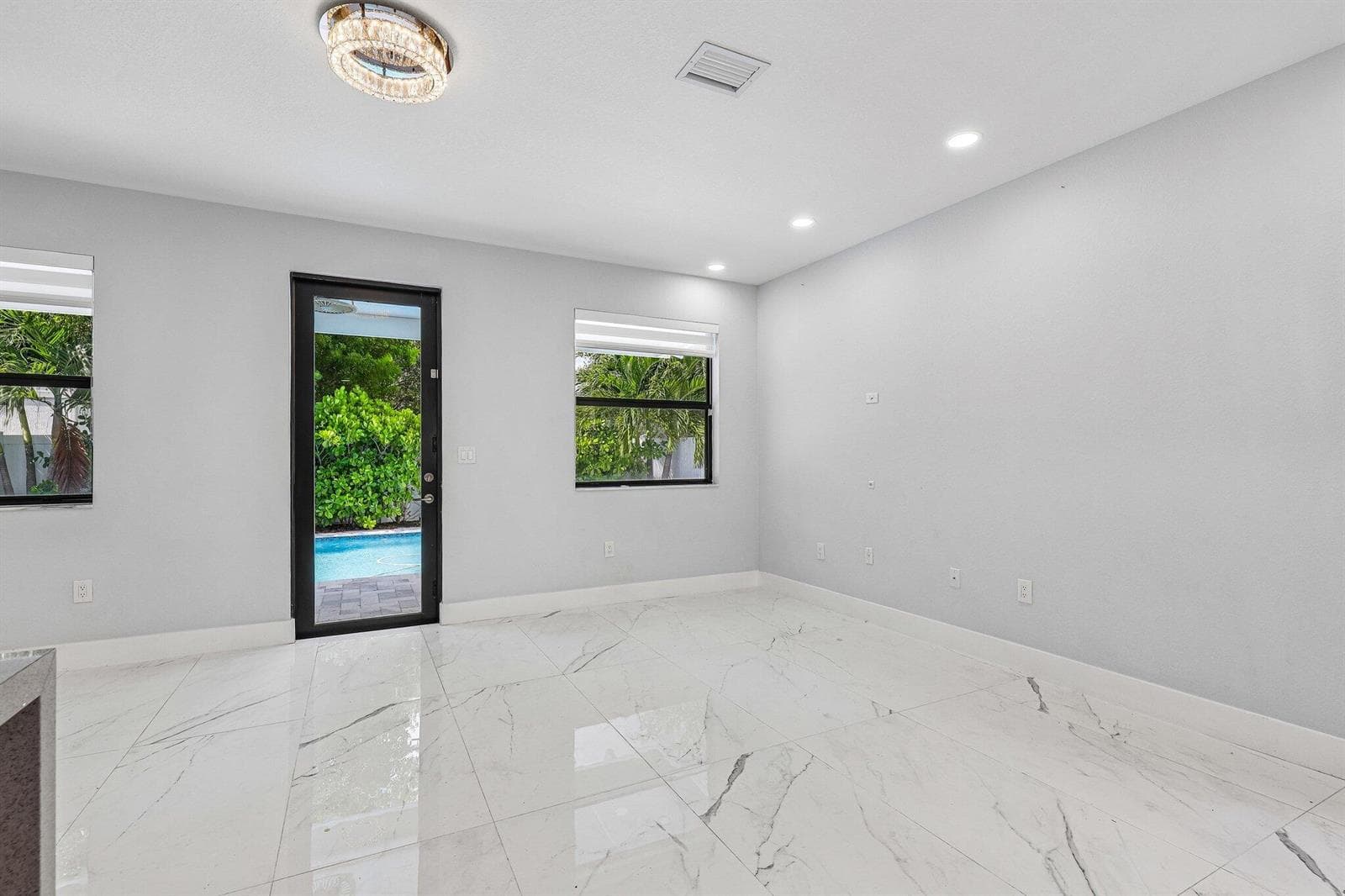 3567 W 110th Terrace, Hialeah, FL 33018 photo 10