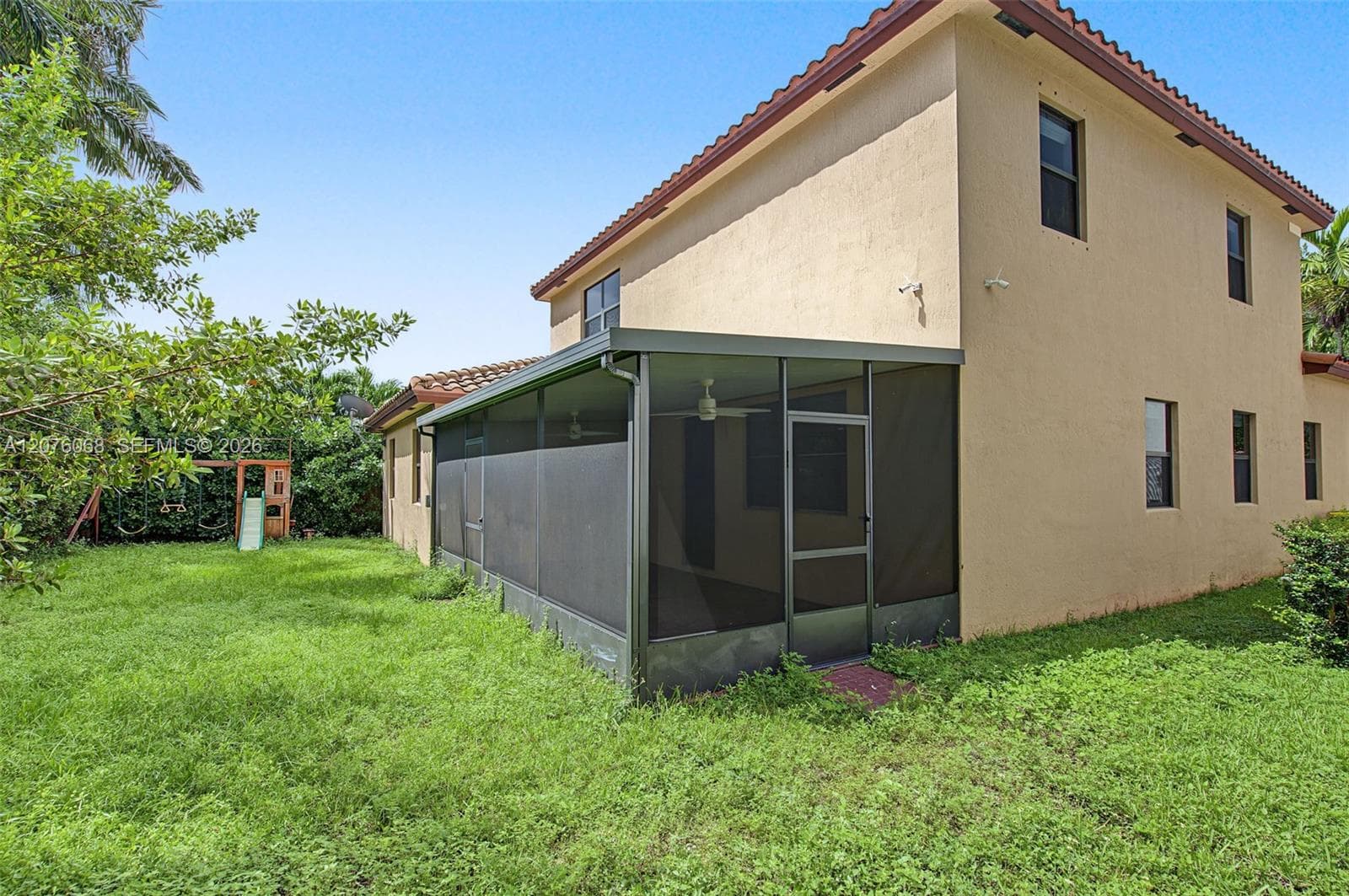 633 SE 35th Ter, Homestead, FL 33033 photo 11