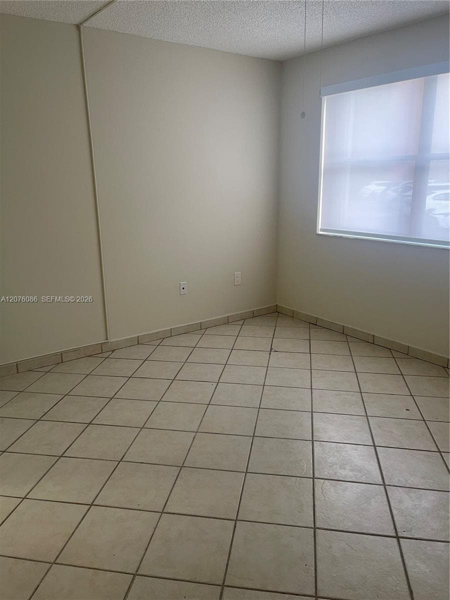 10249 NW 9th St Cir # 108-8, Miami, FL 33172 photo 12