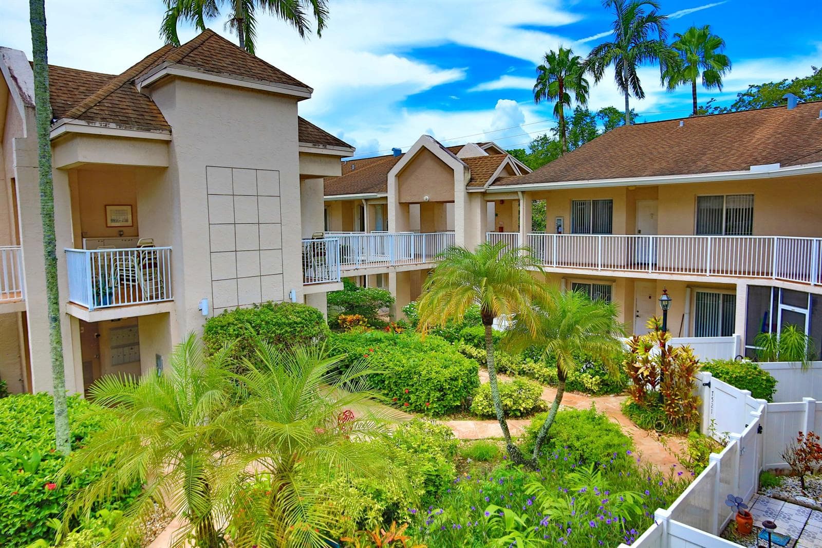 7553 TRENT Drive # 211, Tamarac, FL 33321 photo 6