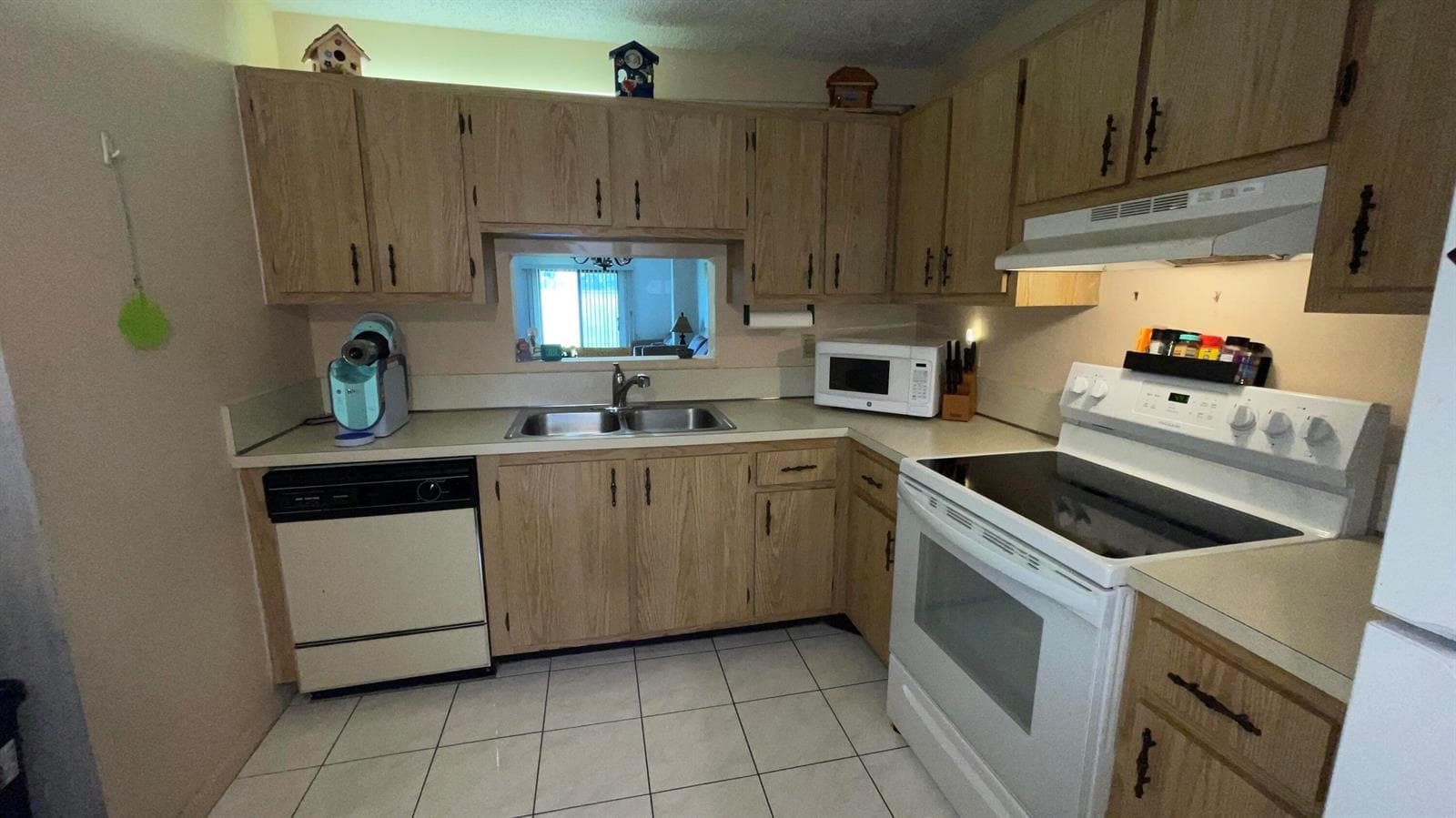 7911 SOUTHGATE Boulevard # B2, North Lauderdale, FL 33068 photo 12