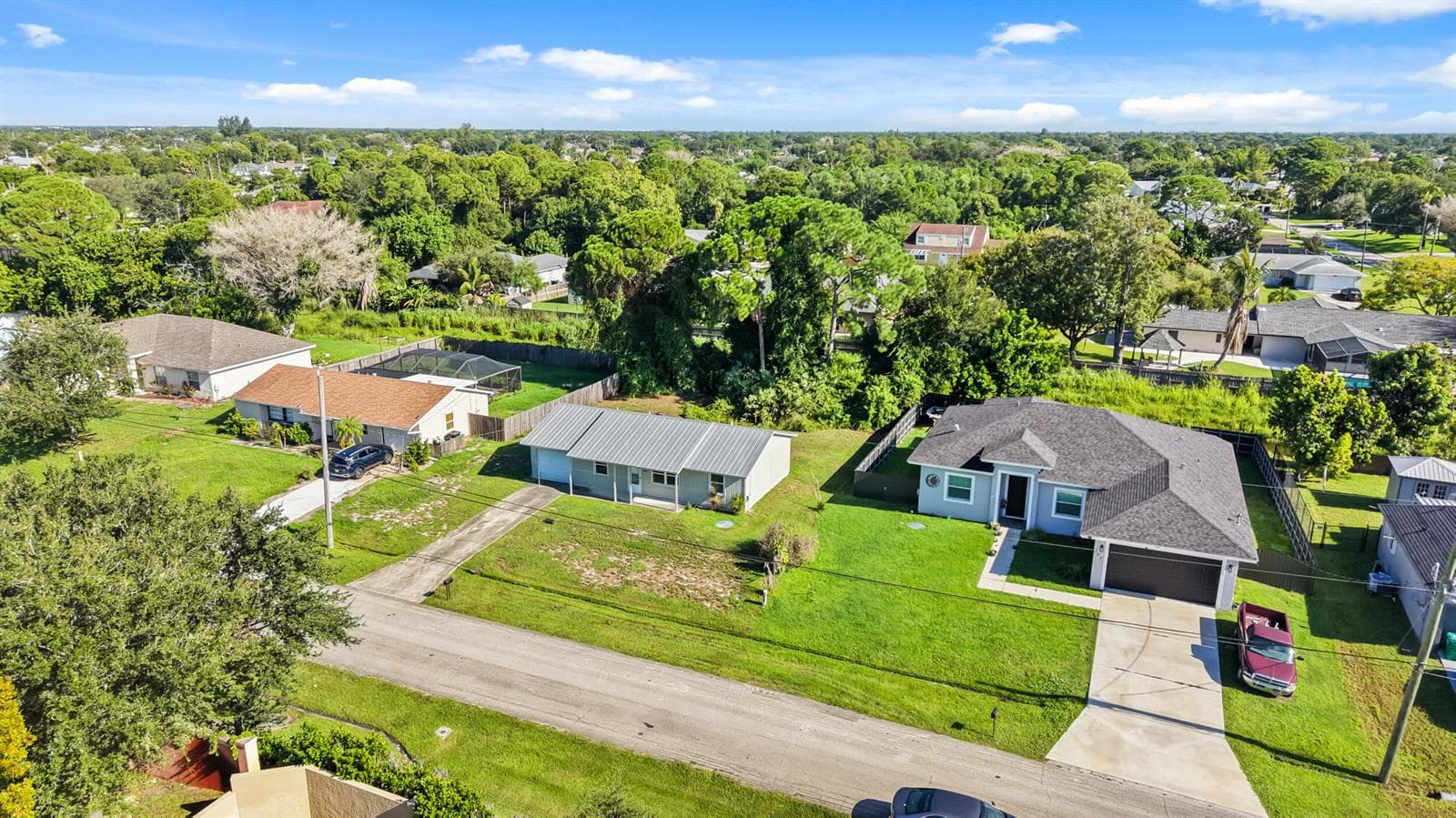 209 SW CHAPMAN Avenue, Port St. Lucie, FL 34984 photo 5