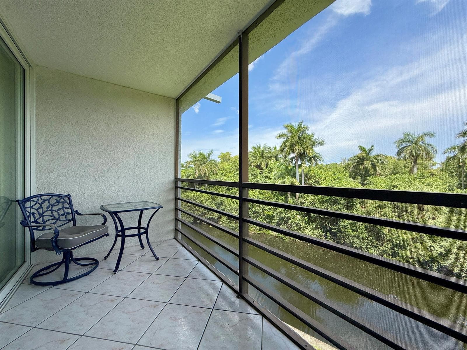 102 Royal Pk Drive # 4C, Oakland Park, FL 33309 photo 9