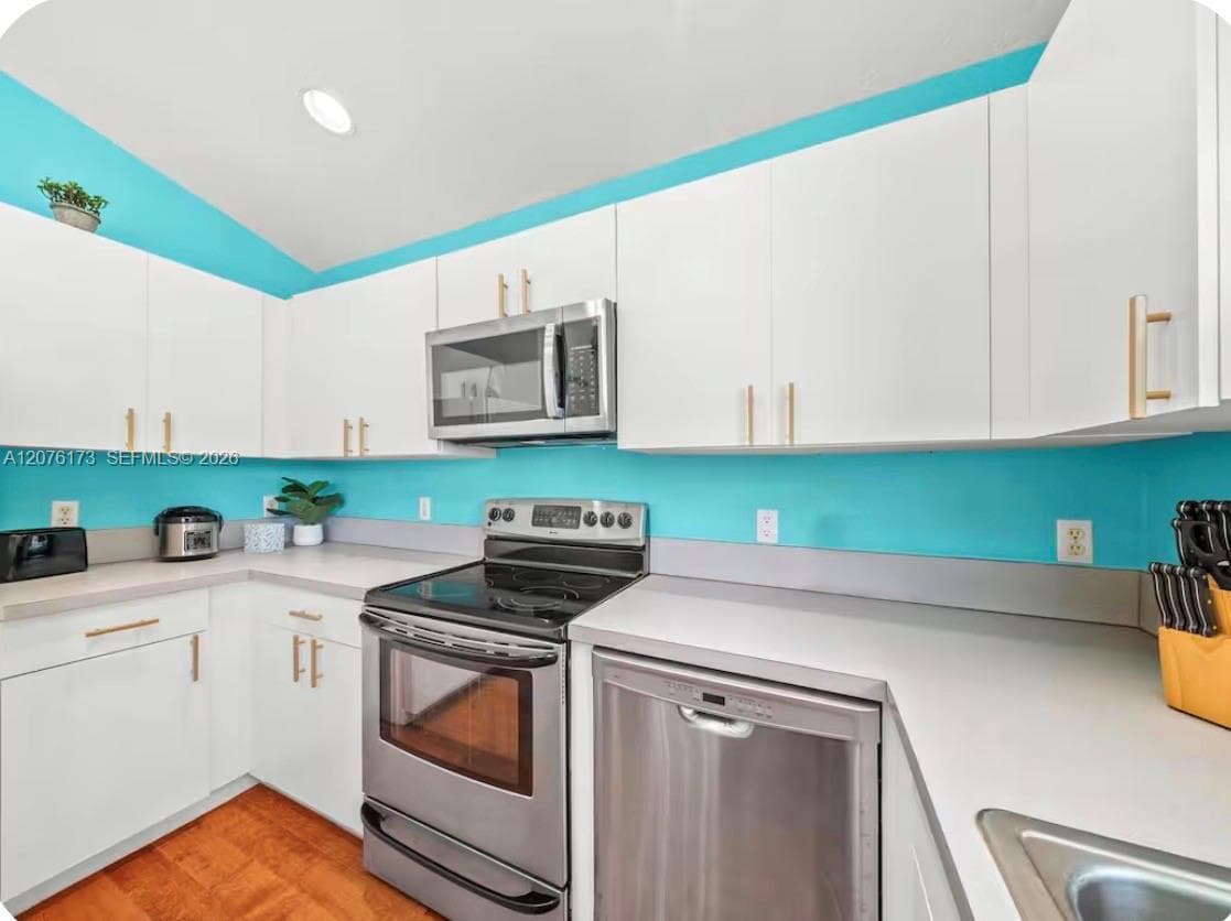 1261 Bonefish Ct, Fort Pierce, FL 34949 photo 7