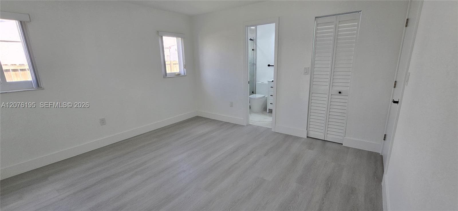 9612 Grand Canal Dr, Miami, FL 33174 photo 9