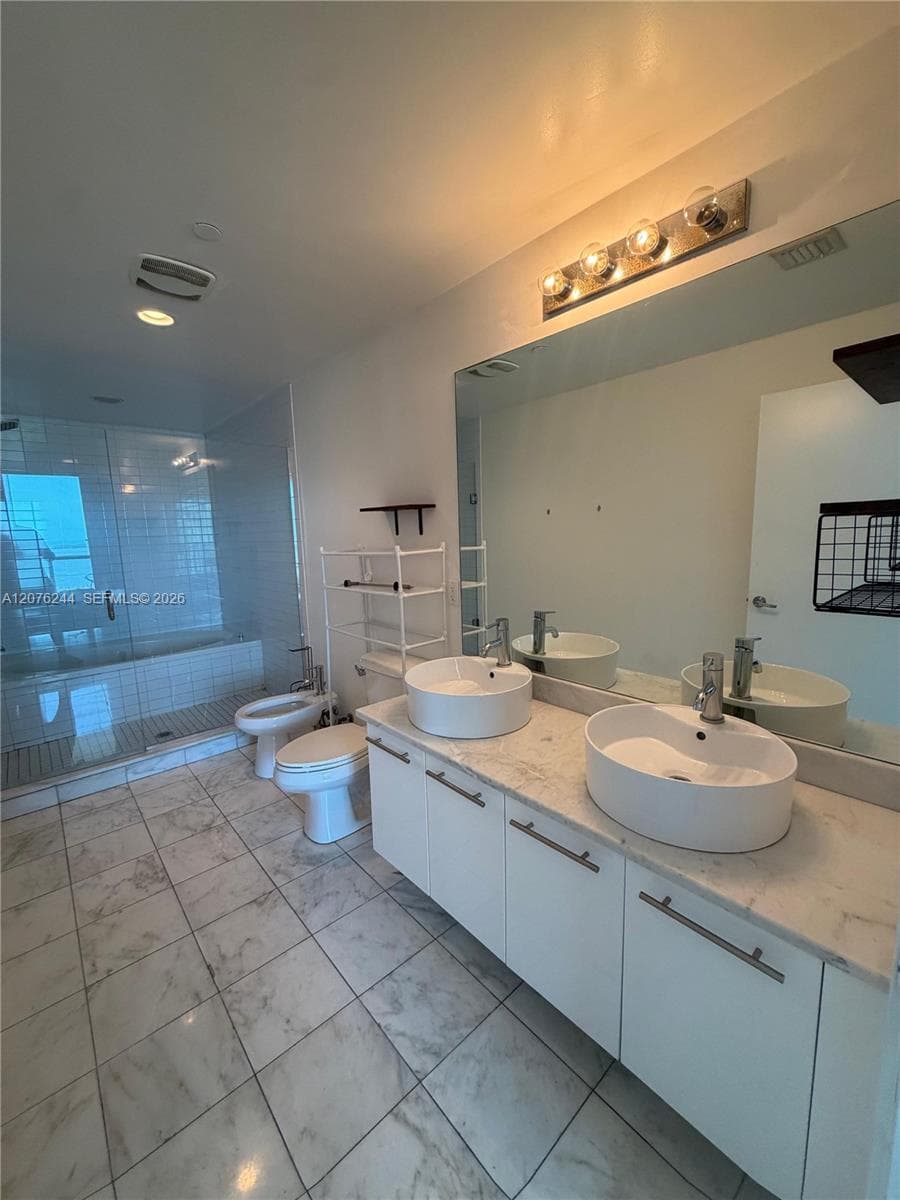 888 Biscayne Blvd # 2702, Miami, FL 33132 photo 9