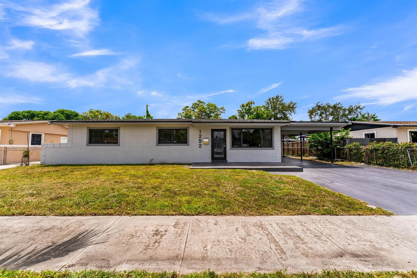 1252 NW 172ND Terrace, Miami Gardens, FL 33169 photo 2