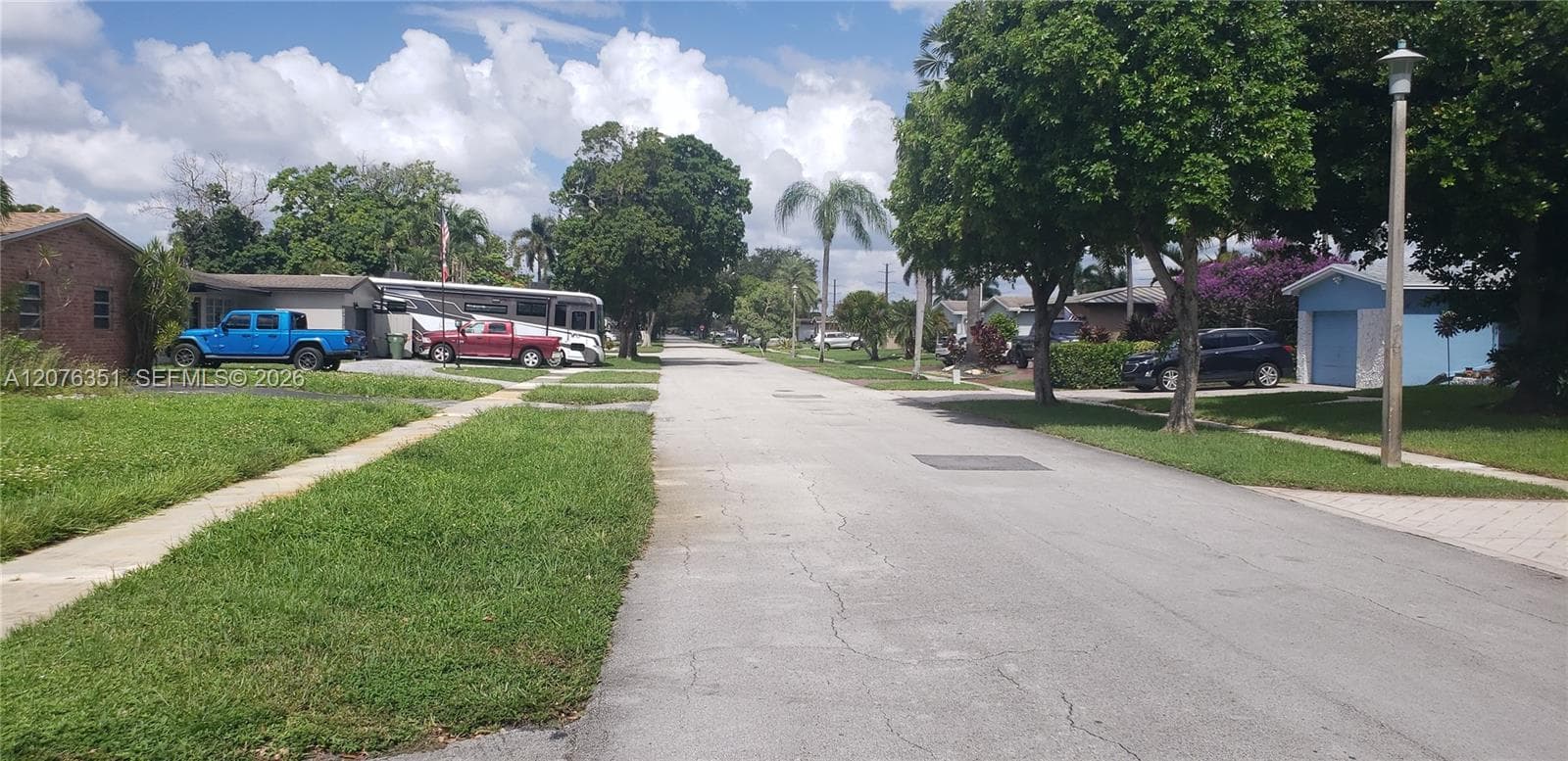 8320 NW 24th Ct, Pembroke Pines, FL 33024 photo 7