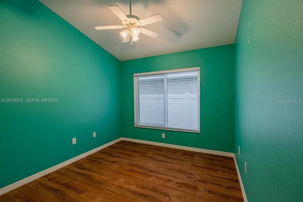 311 Delwood Breck St, Other City - In The State Of Florida, FL 33570 photo 12