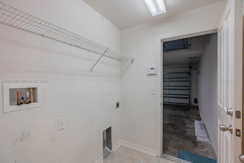 311 Delwood Breck St, Other City - In The State Of Florida, FL 33570 photo 7