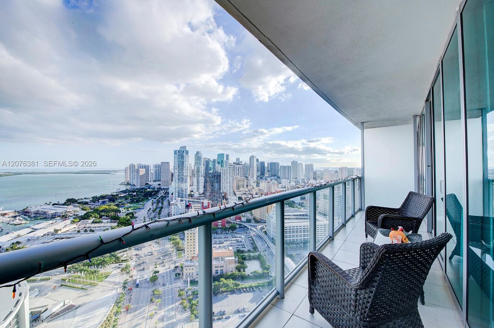 888 Biscayne Blvd # 4007, Miami, FL 33132 photo 13
