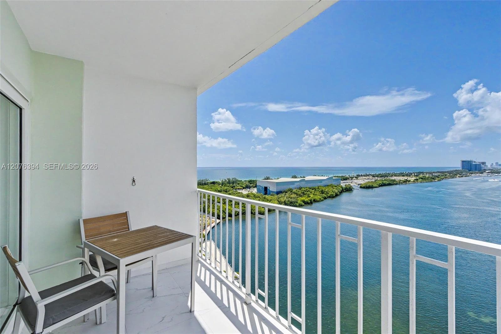 500 Bayview Dr # 1924, Sunny Isles Beach, FL 33160 photo 2