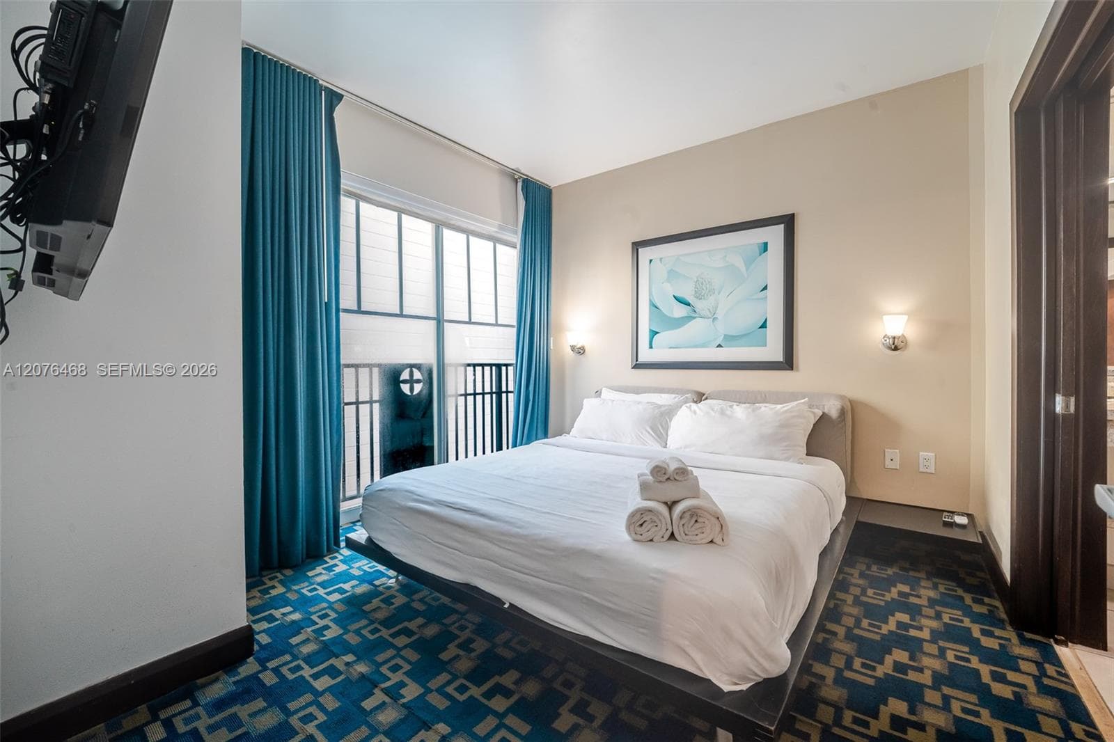 1060 Ocean Dr # D206, Miami Beach, FL 33139 photo 8