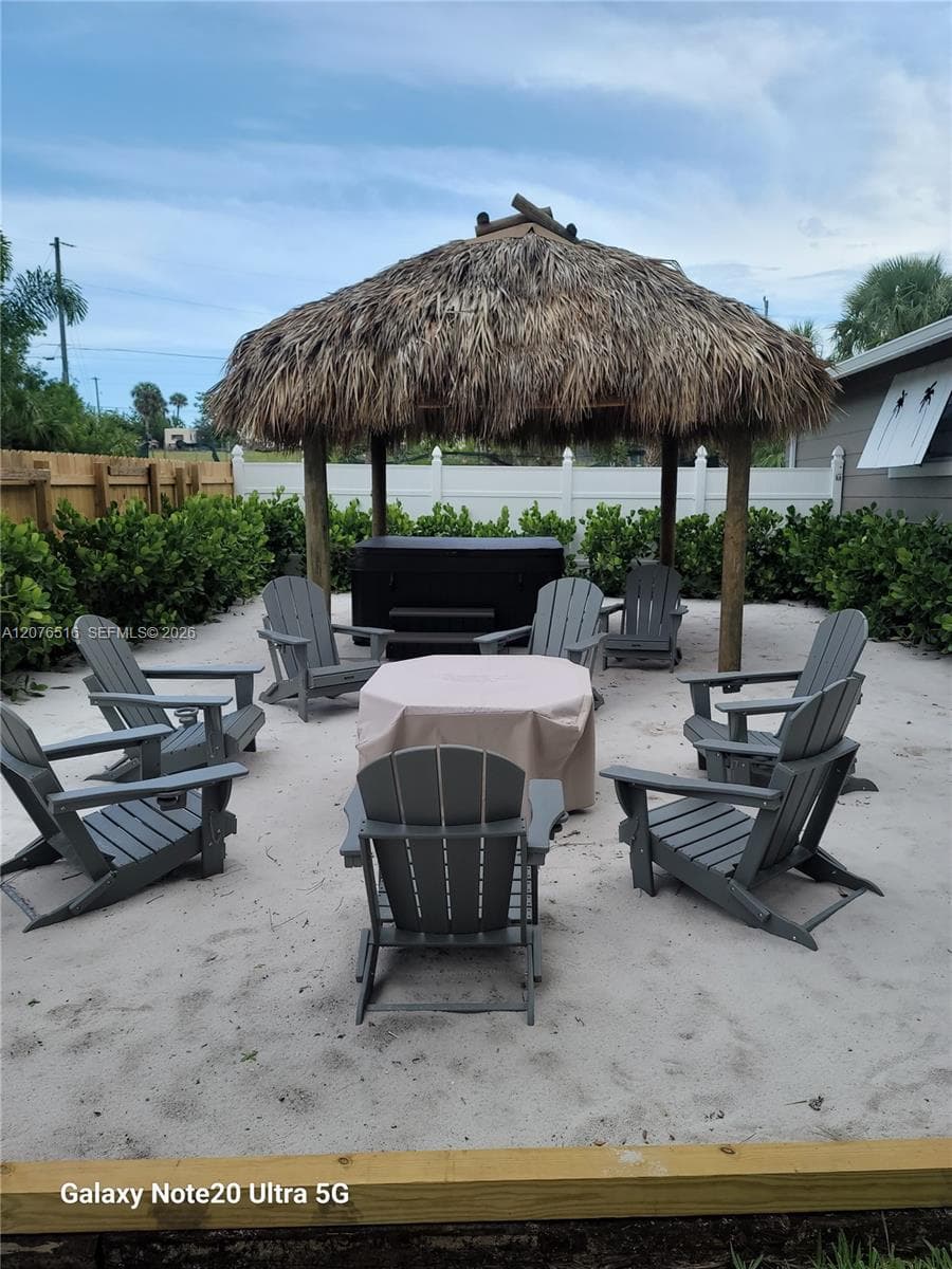 2011 Edwin Ave # 1, Fort Pierce, FL 34946 photo 3