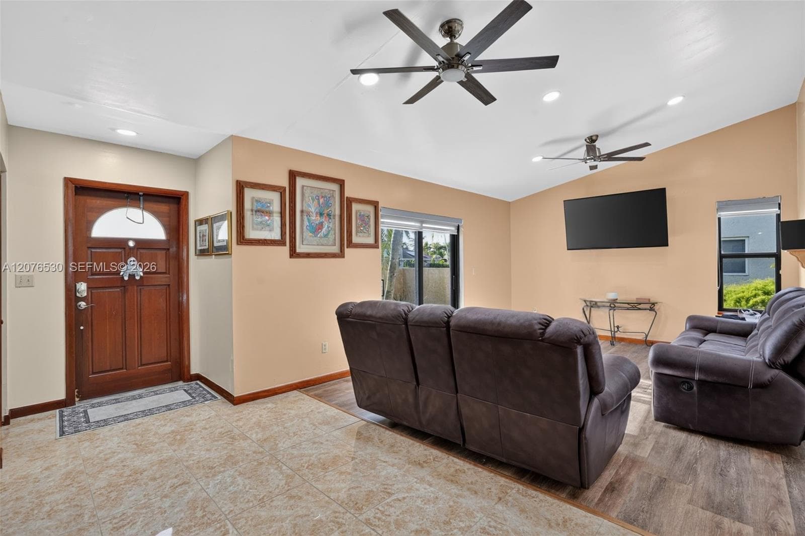 15660 SW 152nd Pl, Miami, FL 33187 photo 10