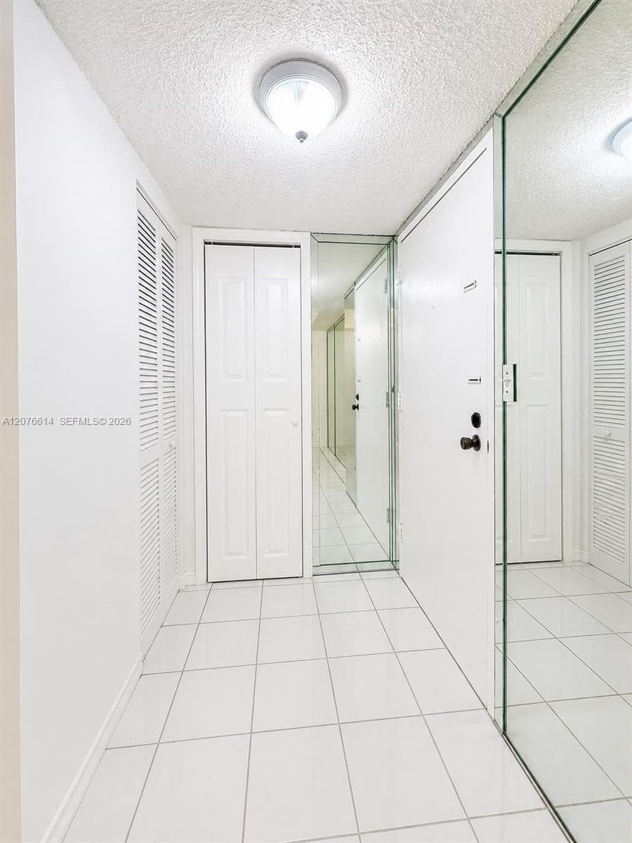 3660 Inverrary Dr # 1R, Lauderhill, FL 33319 photo 6