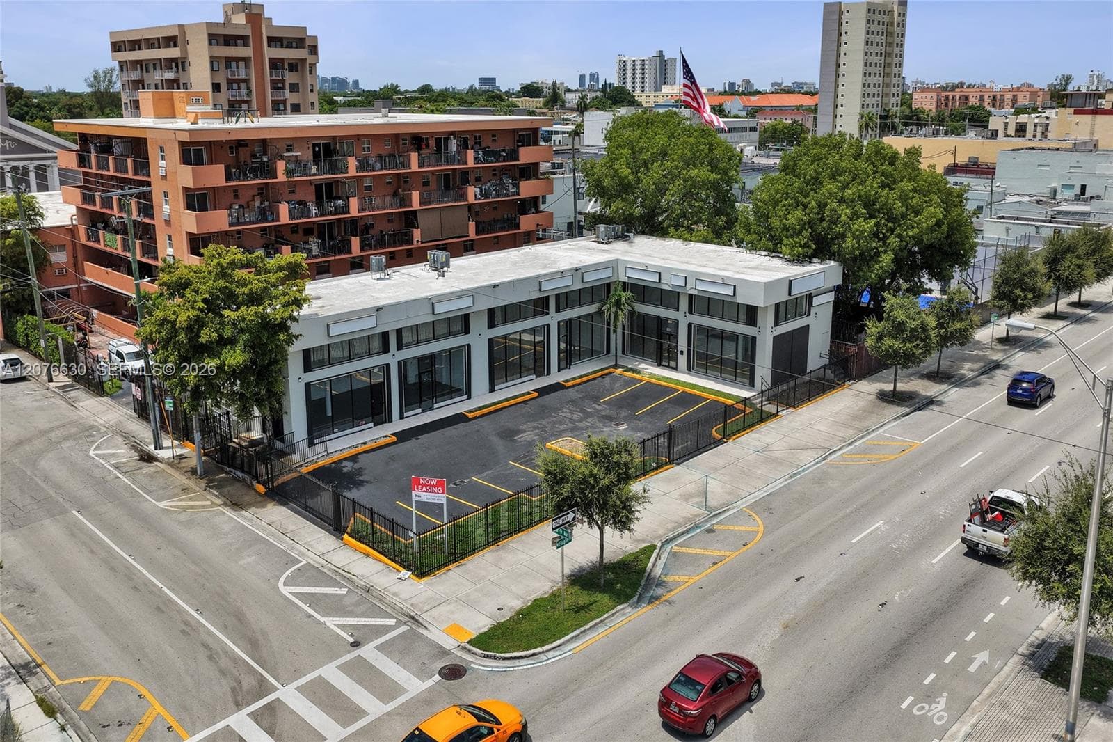 900 W Flagler St # 4, Miami, FL 33130