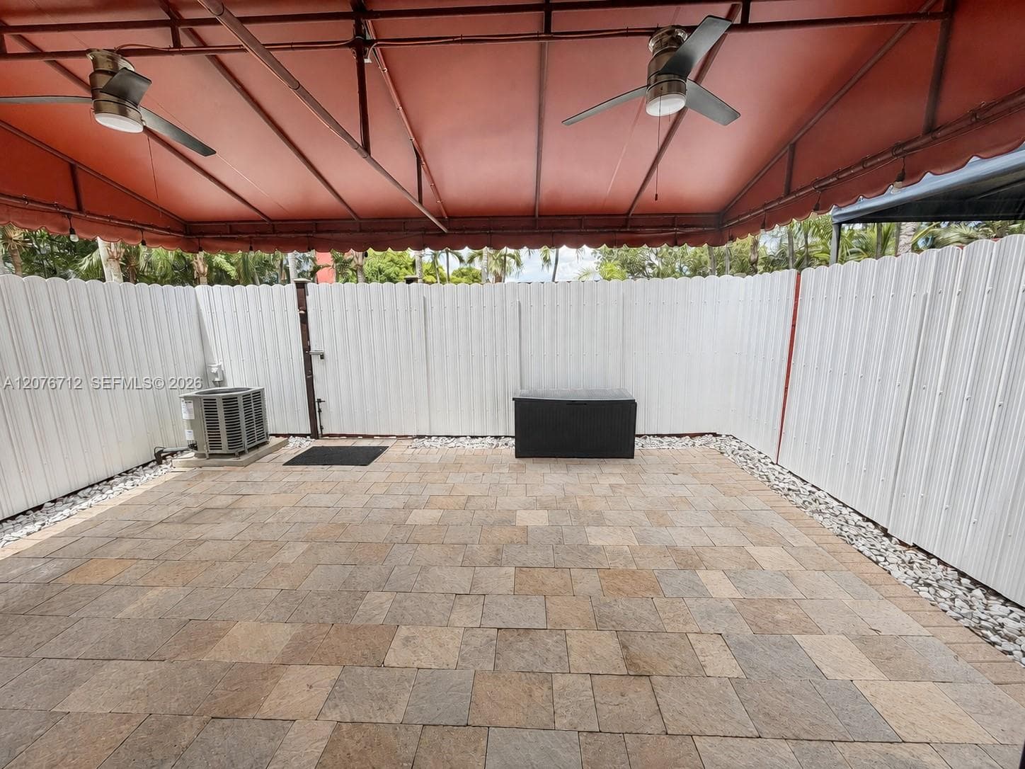 7429 NW 182nd St, Hialeah, FL 33015 photo 6