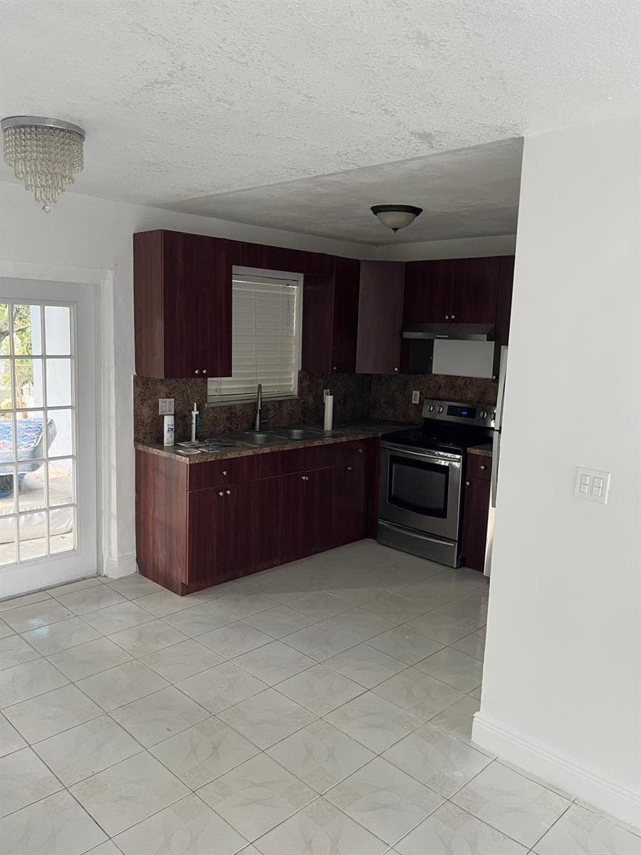 5315 NW 16TH Court, Lauderhill, FL 33313 photo 8