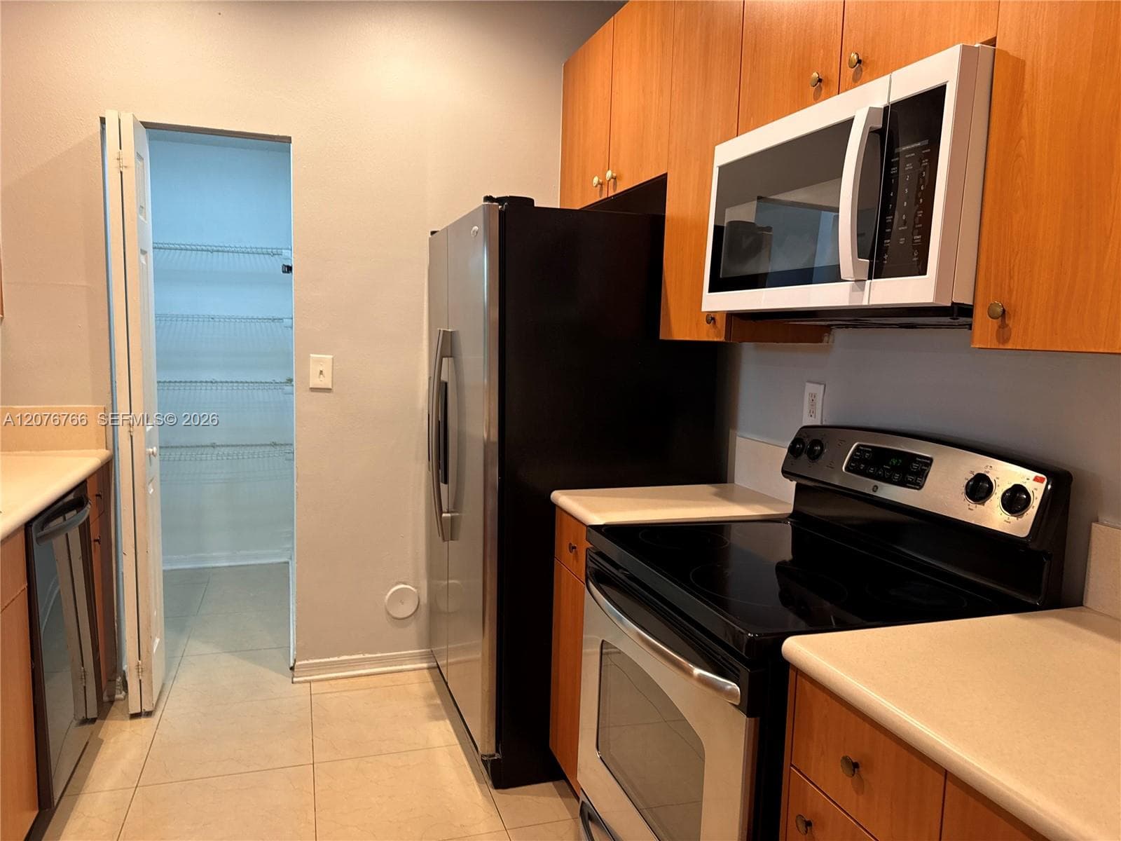 4240 NE 9th St, Homestead, FL 33033 photo 3