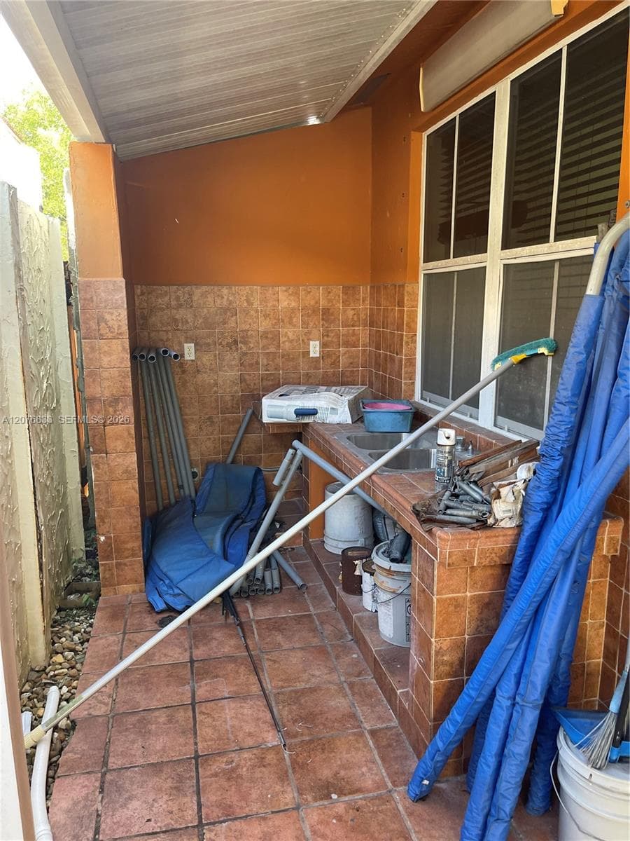 15523 SW 36th Ter, Miami, FL 33185 photo 3
