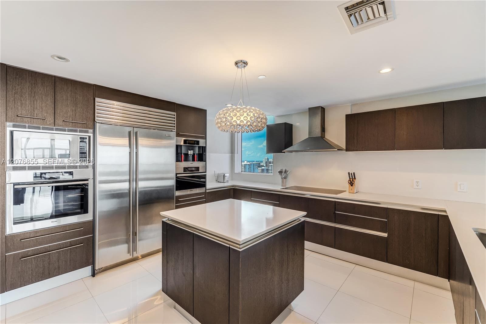 17001 Collins Ave # 2508, Sunny Isles Beach, FL 33160 photo 12