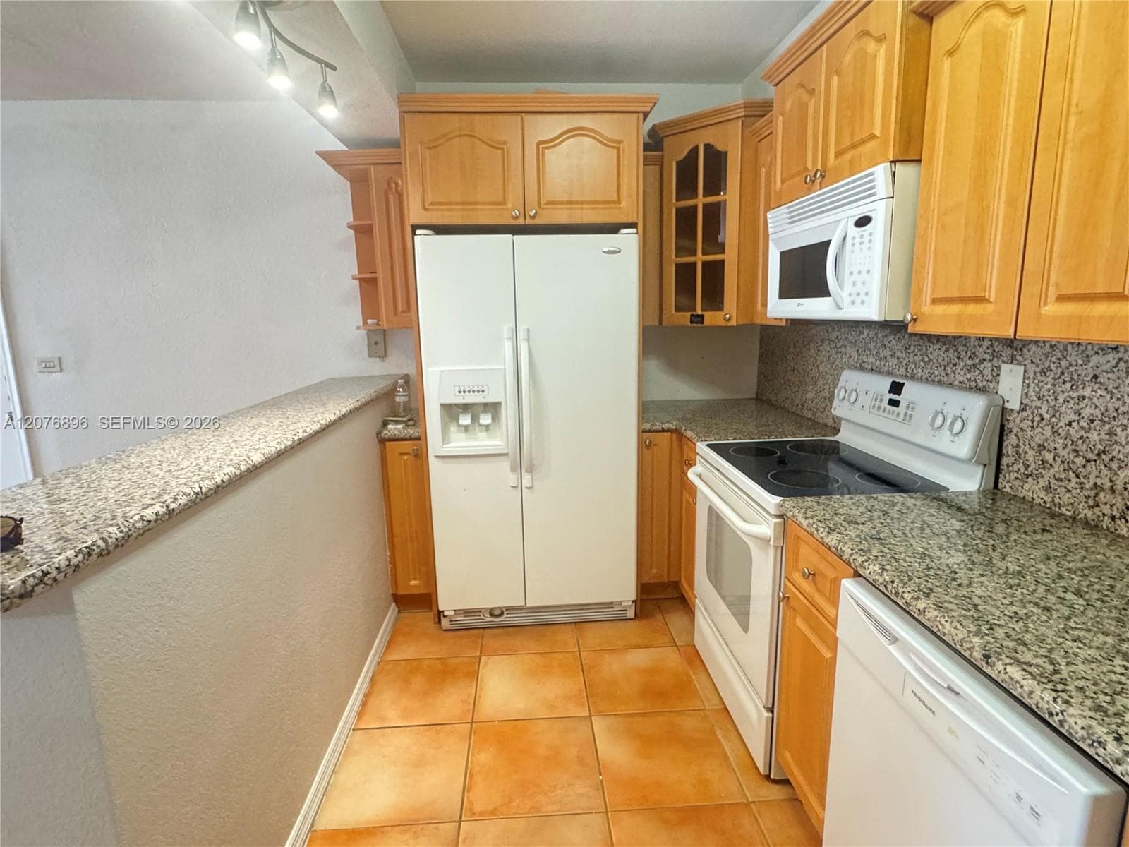 7915 SW 104th St # 104G, Miami, FL 33156 photo 6