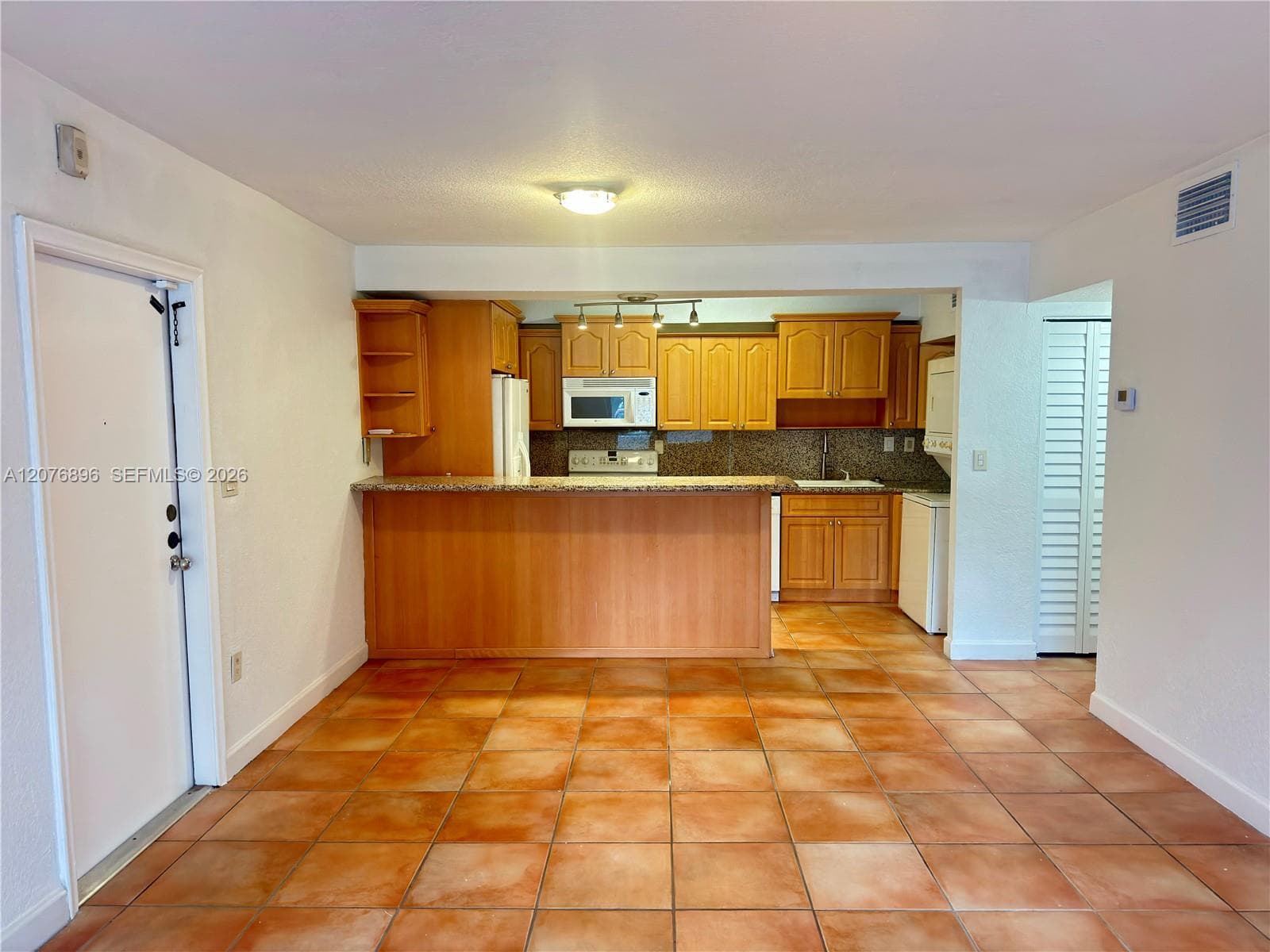 7915 SW 104th St # 104G, Miami, FL 33156 photo 5