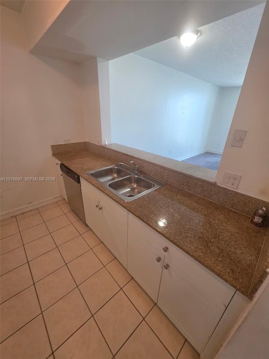 117 NW 42nd Ave # 1507, Miami, FL 33126 photo 13