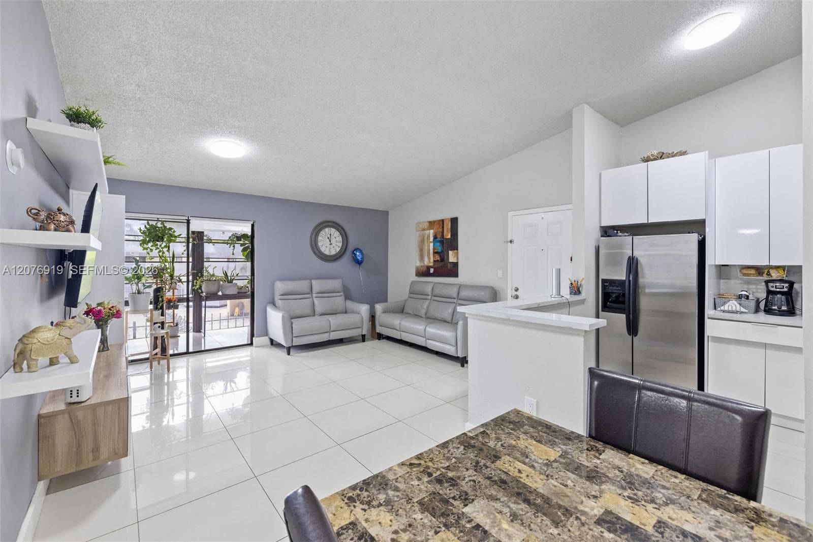 827 NE 199th St # 206, Miami, FL 33179 photo 9