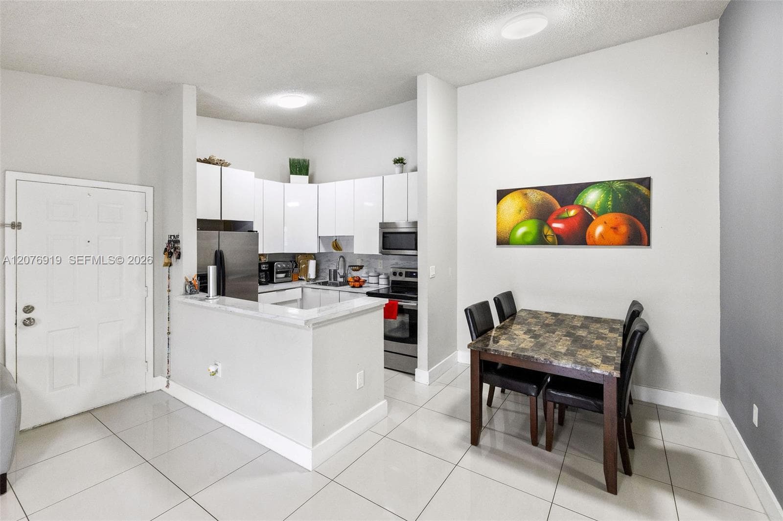 827 NE 199th St # 206, Miami, FL 33179 photo 8