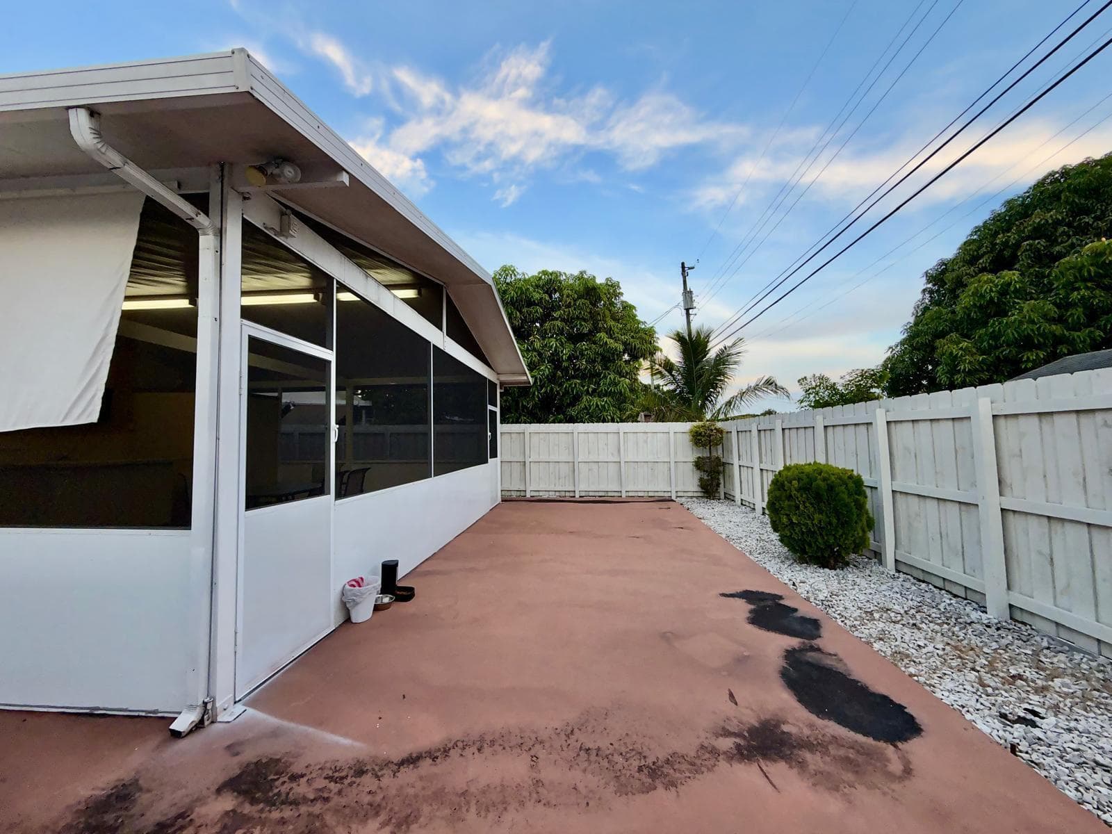 1092 W 32nd Street, Hialeah, FL 33012 photo 8