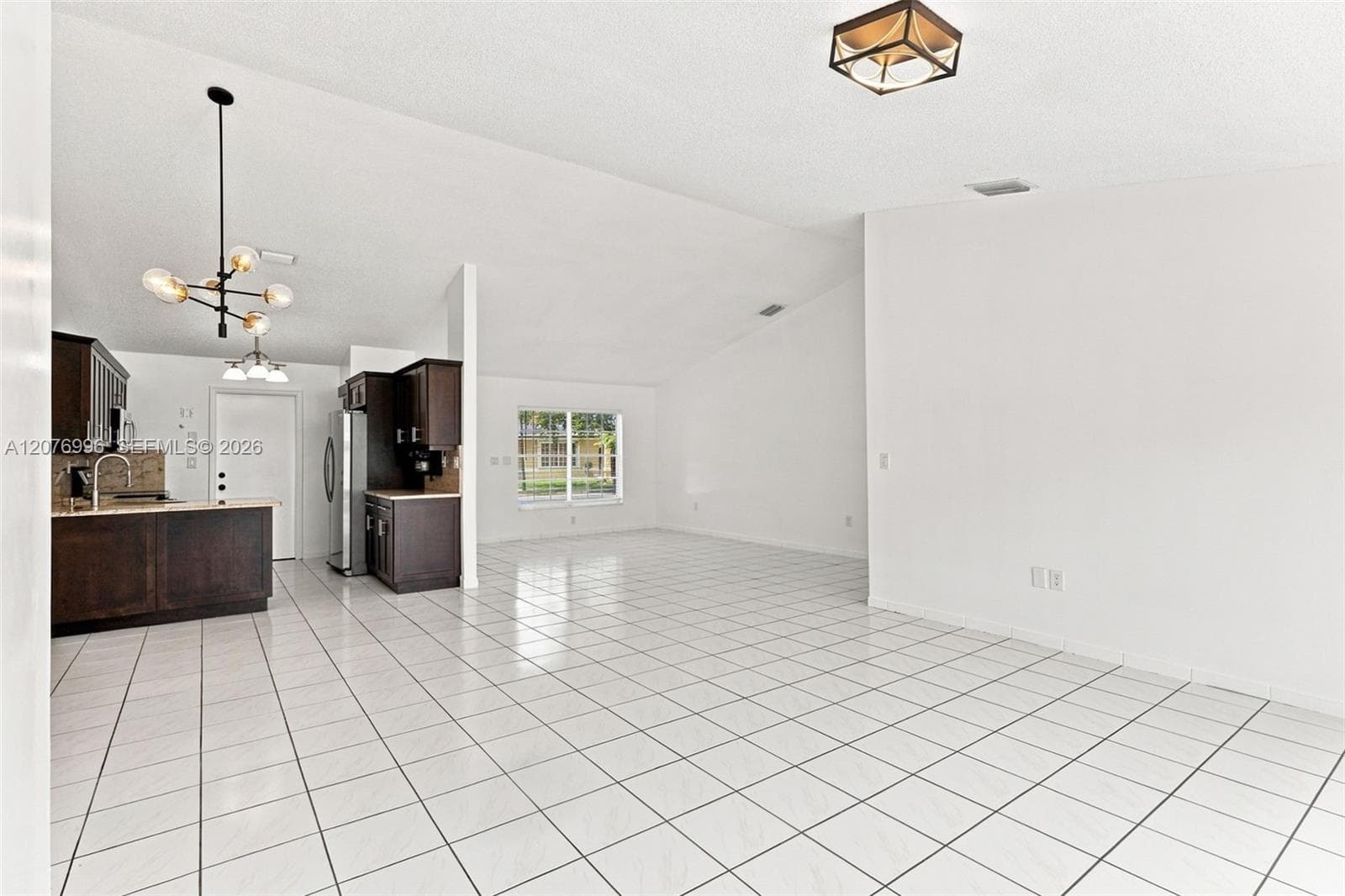 19181 NW 89th Ave # 1, Hialeah, FL 33018 photo 10