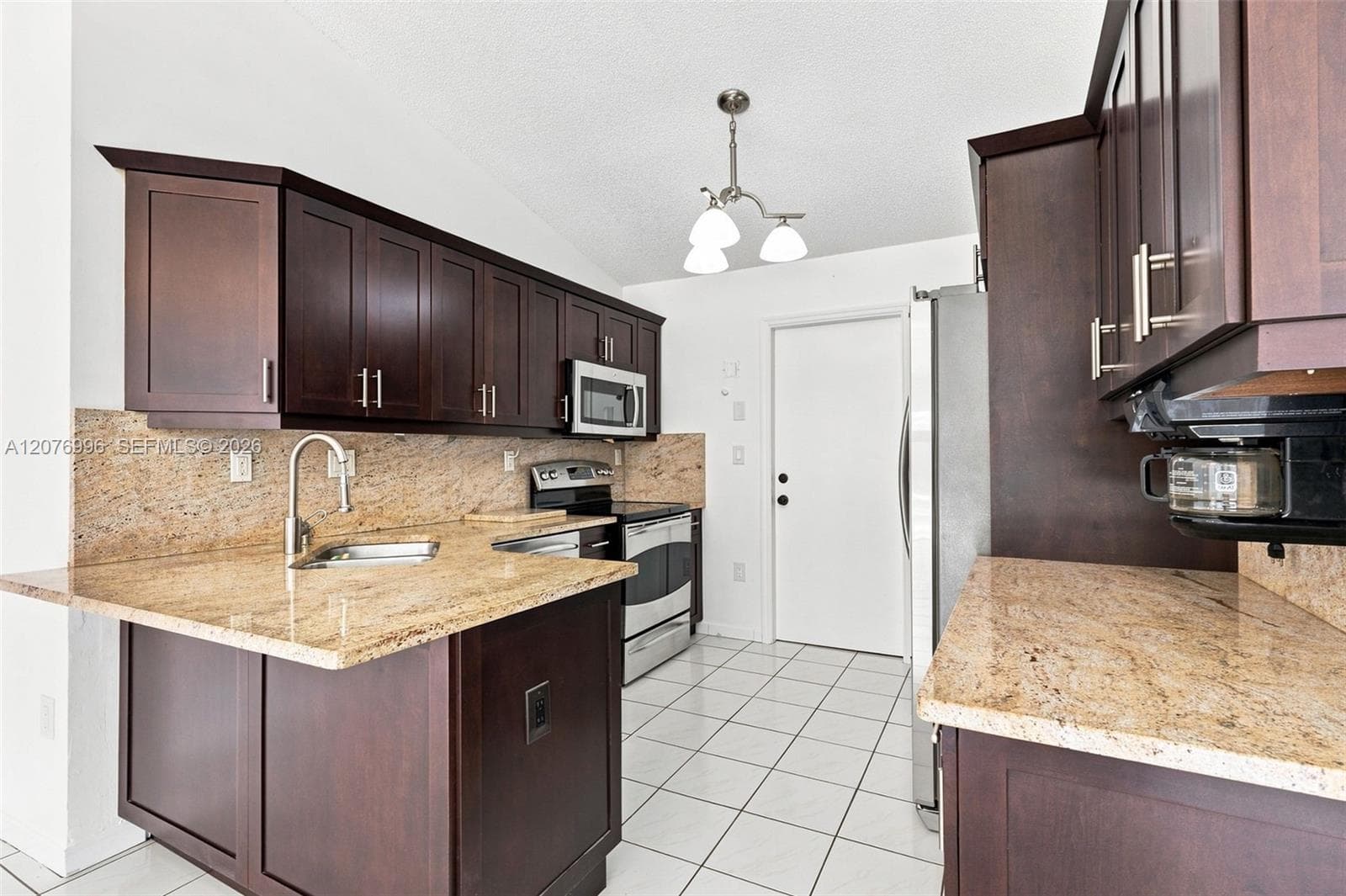 19181 NW 89th Ave # 1, Hialeah, FL 33018 photo 11