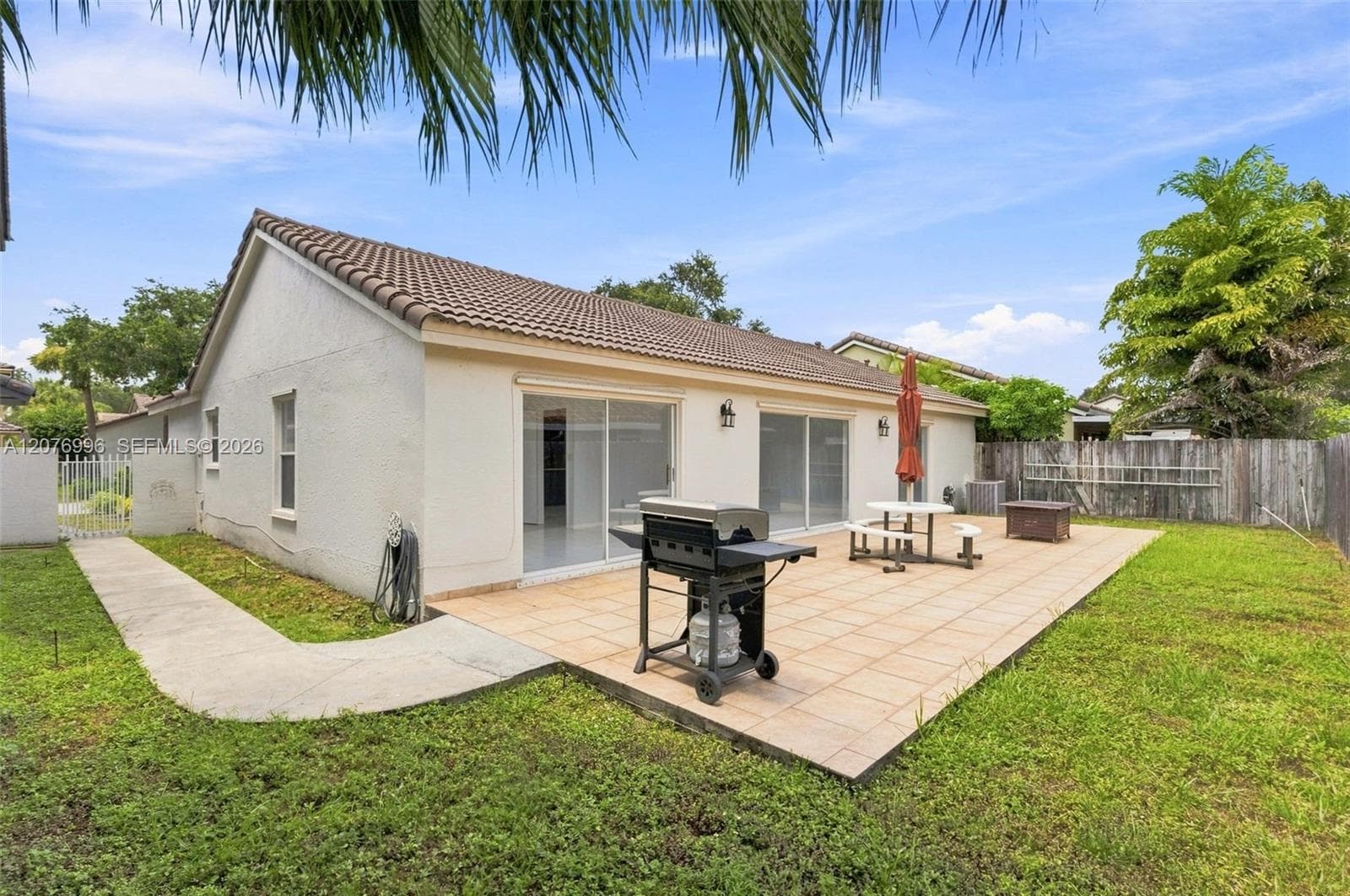 19181 NW 89th Ave # 1, Hialeah, FL 33018 photo 4
