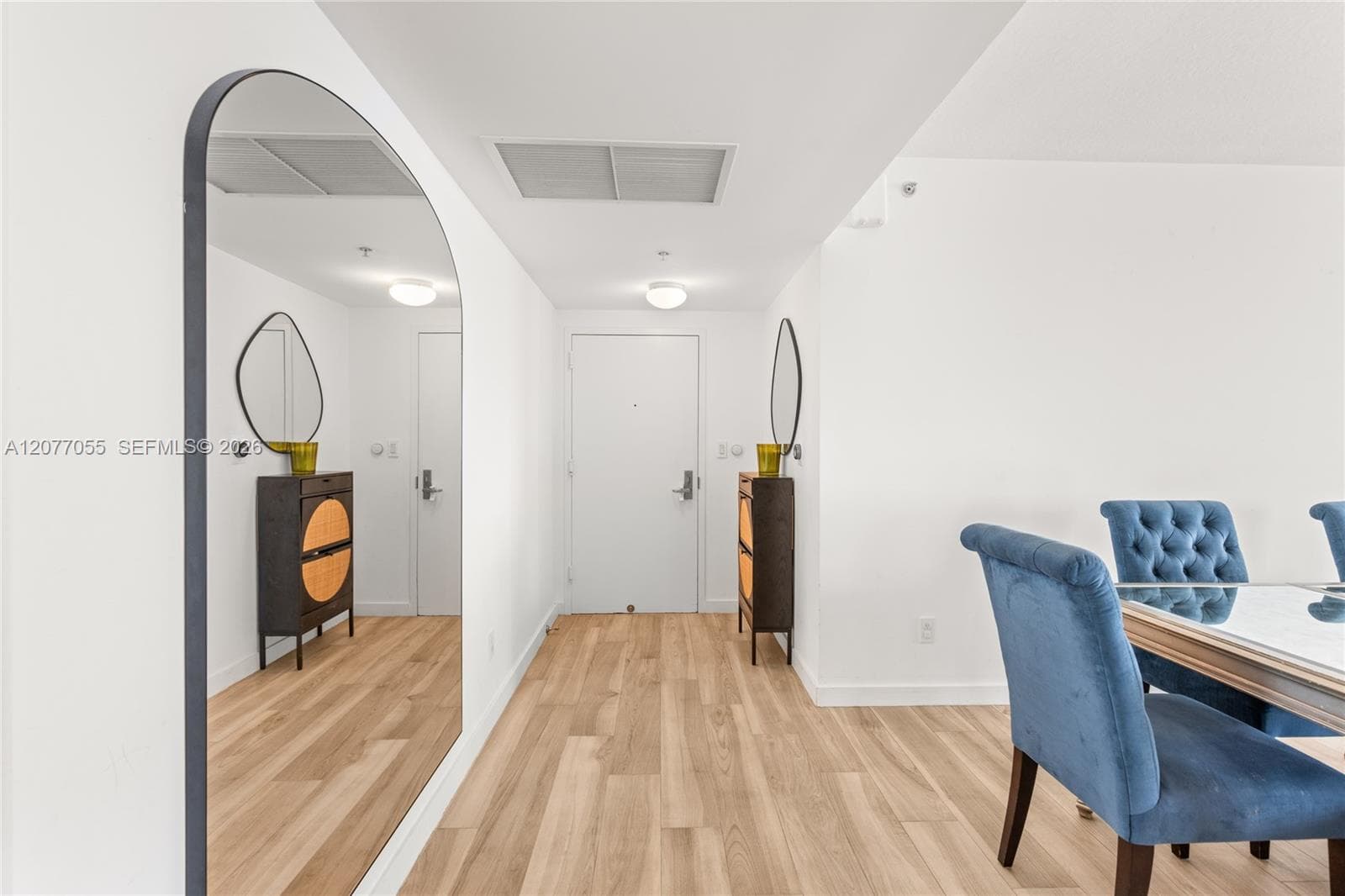 325 S Biscayne Blvd # 2723, Miami, FL 33131 photo 7