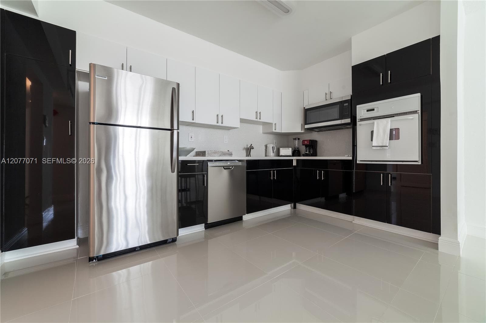 19390 Collins Ave # 419, Sunny Isles Beach, FL 33160 photo 7