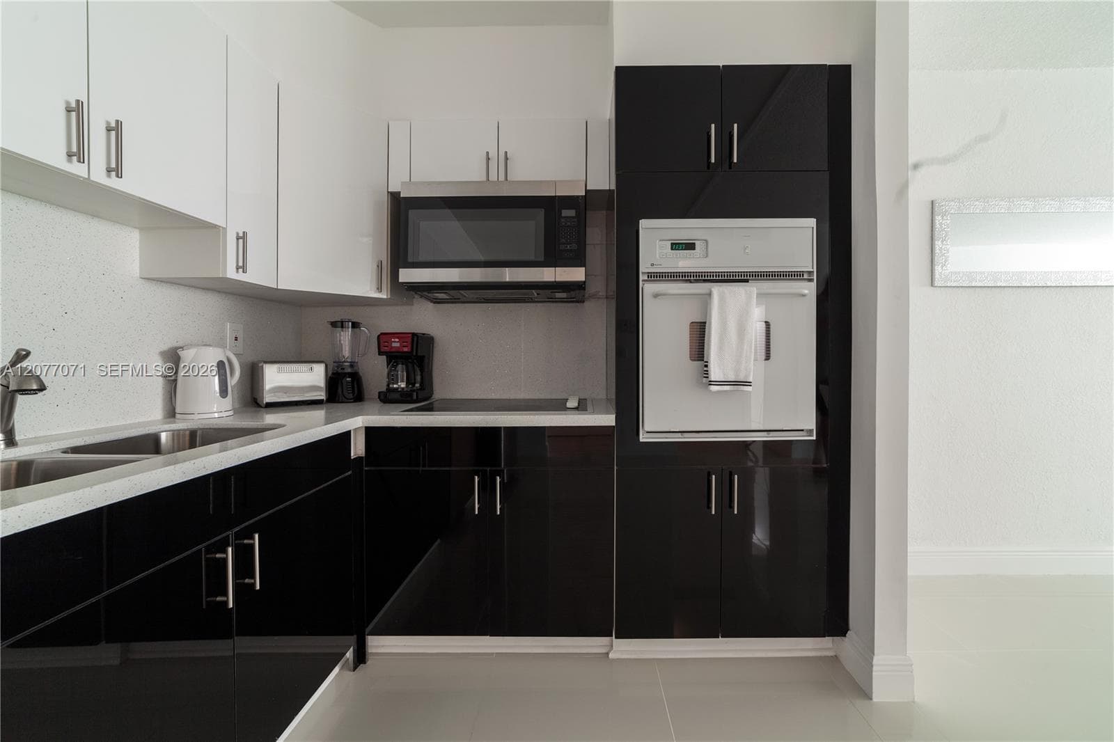 19390 Collins Ave # 419, Sunny Isles Beach, FL 33160 photo 10