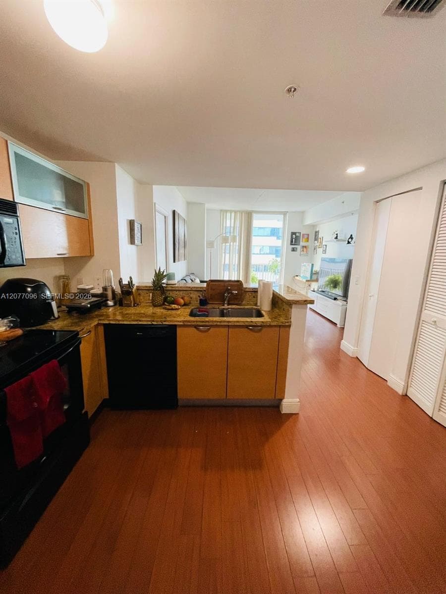 3180 SW 22nd Ter # 908, Miami, FL 33145 photo 6