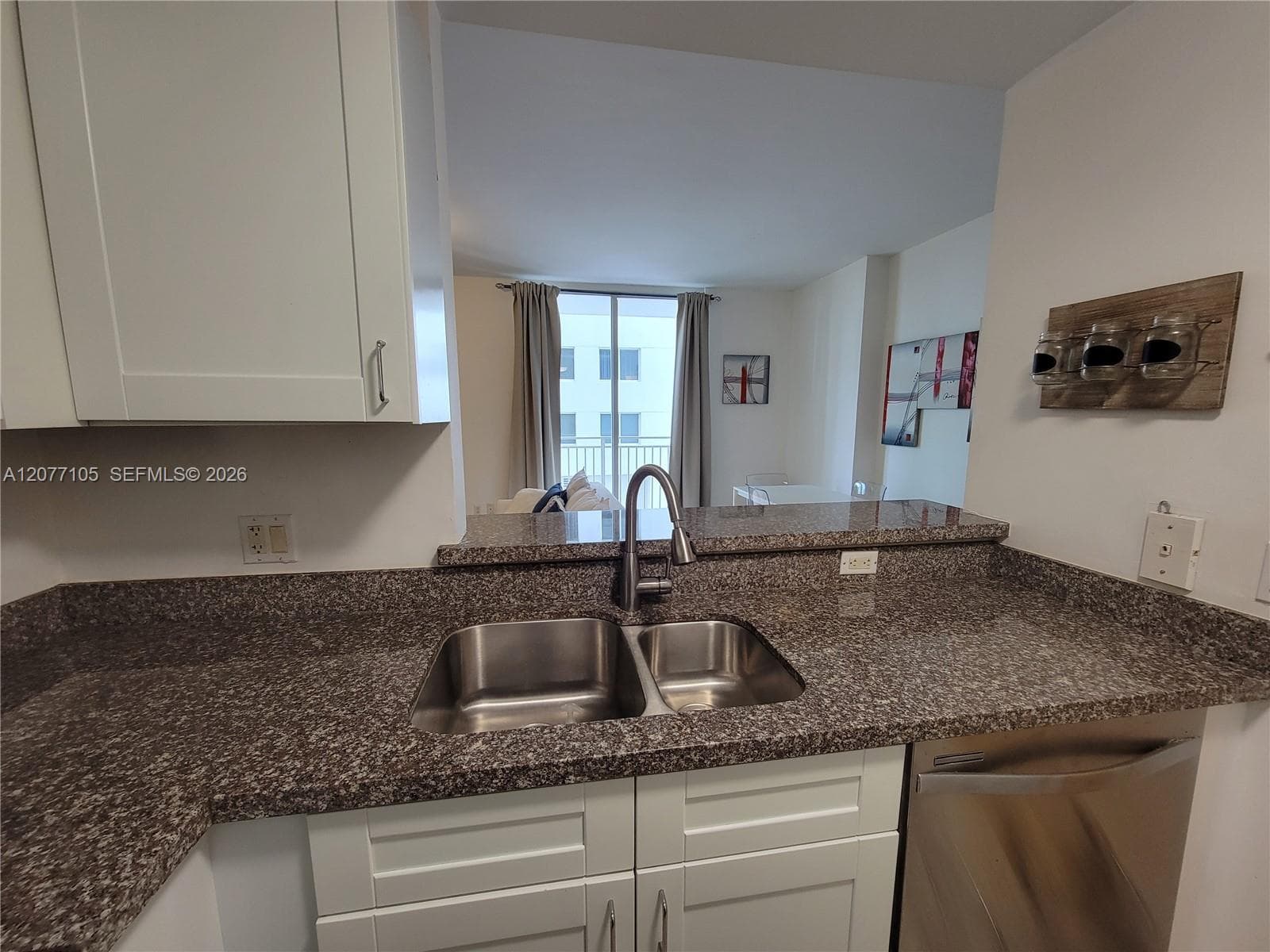 185 SE 14th Ter # 1101, Miami, FL 33131 photo 6