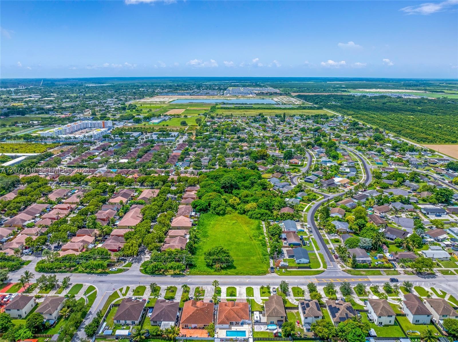 1560 W Mowry Dr, Homestead, FL 33030 photo 7