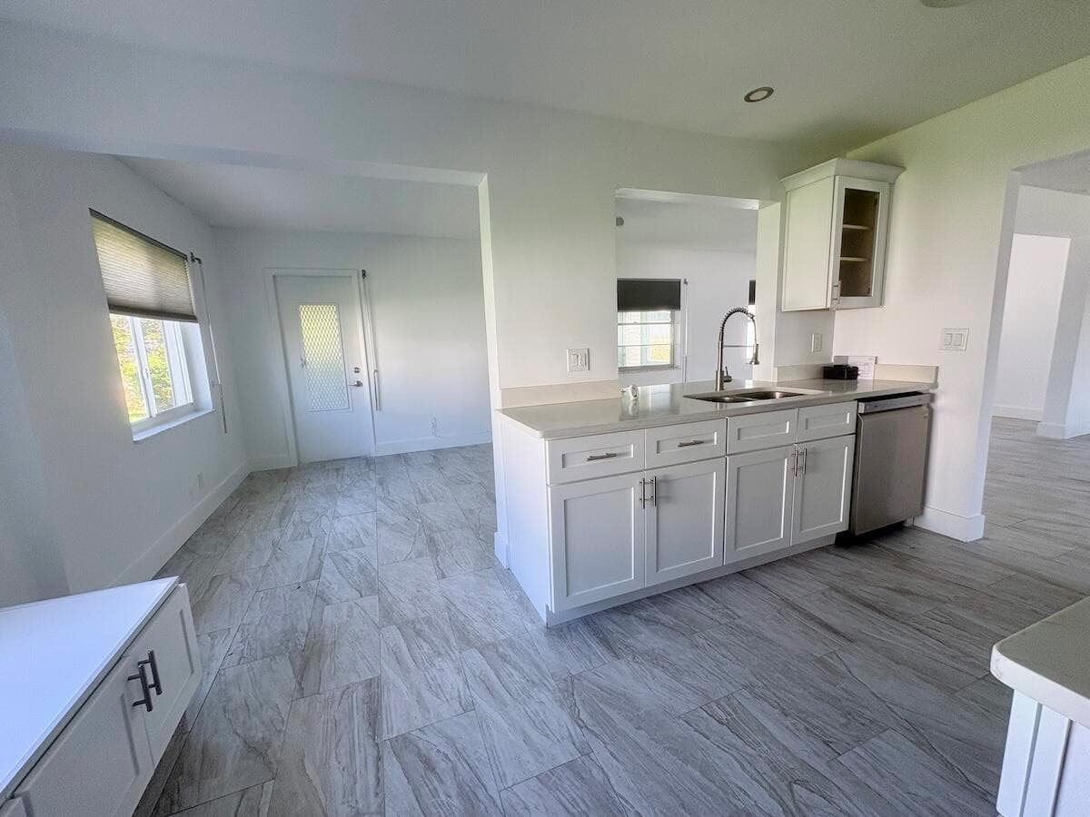 1590 SW 14TH Avenue, Boynton Beach, FL 33426 photo 12