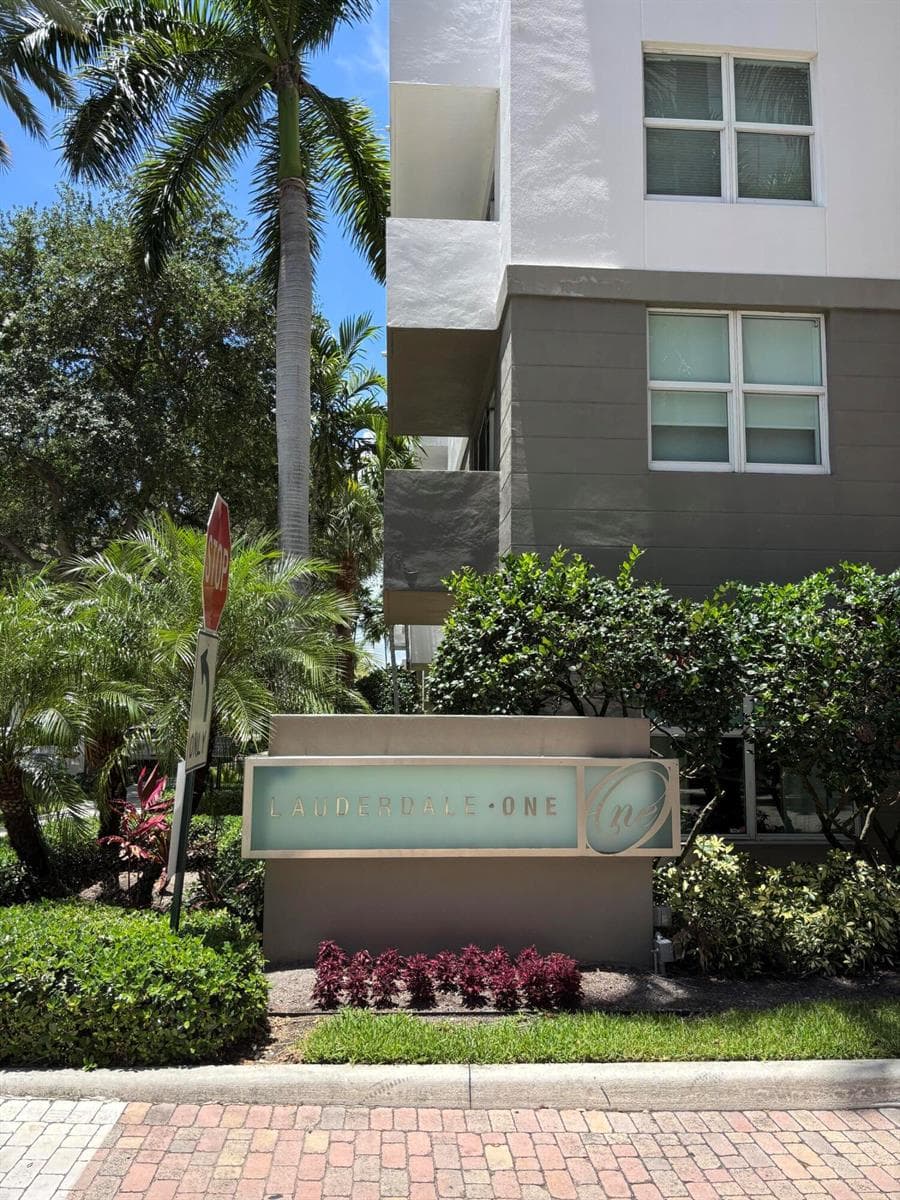 2401 NE 65th Street, Fort Lauderdale, FL 33308 photo 8