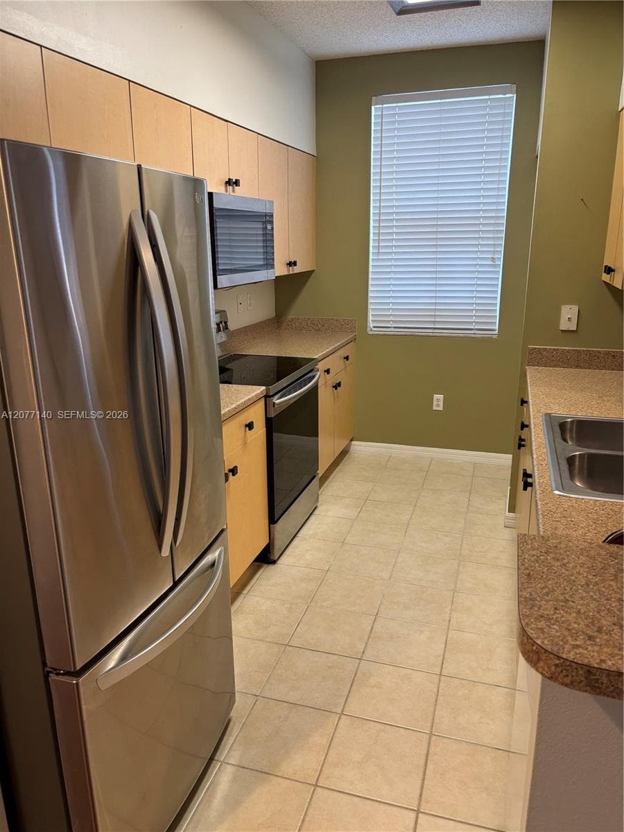 616 Clearwater Park Rd # 301, West Palm Beach, FL 33401 photo 6