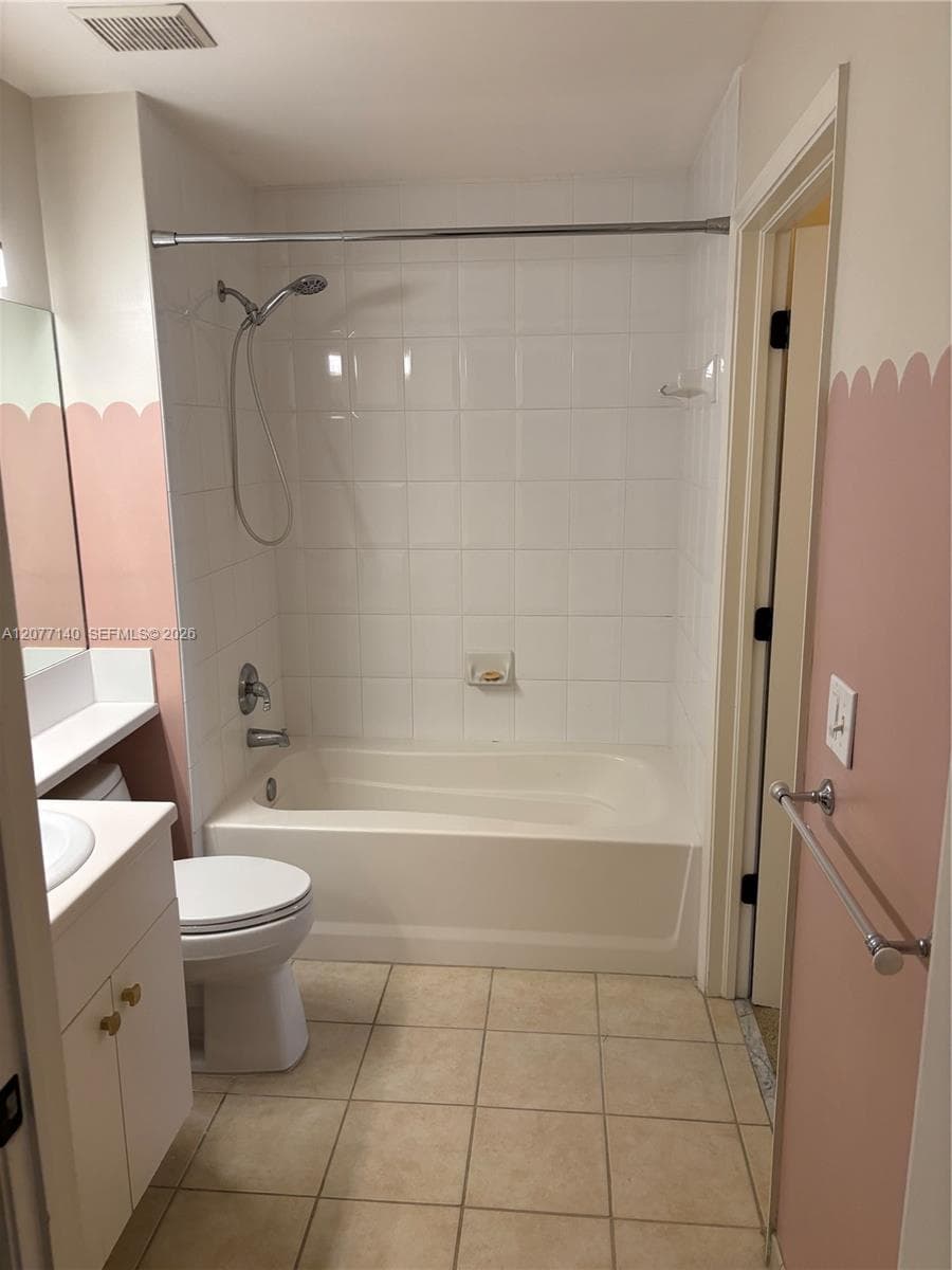 616 Clearwater Park Rd # 301, West Palm Beach, FL 33401 photo 13
