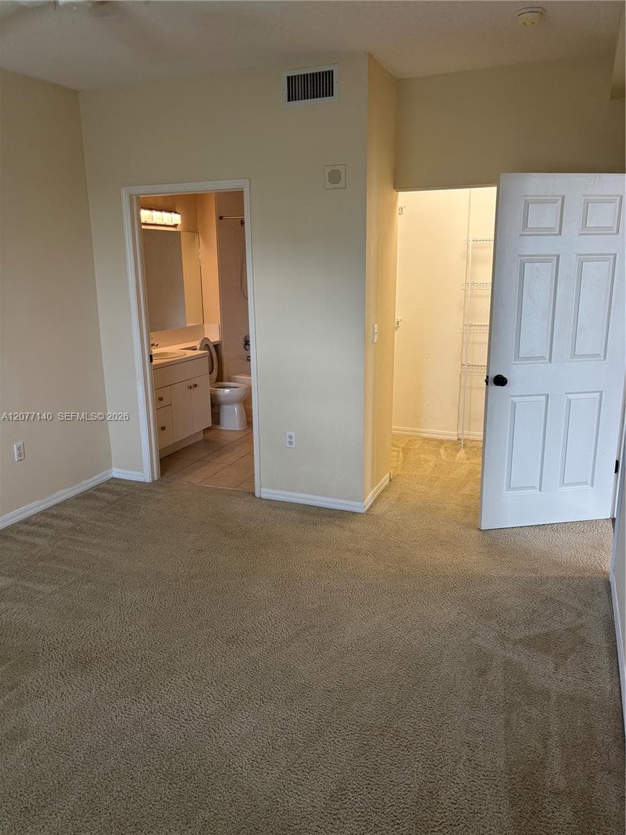 616 Clearwater Park Rd # 301, West Palm Beach, FL 33401 photo 9