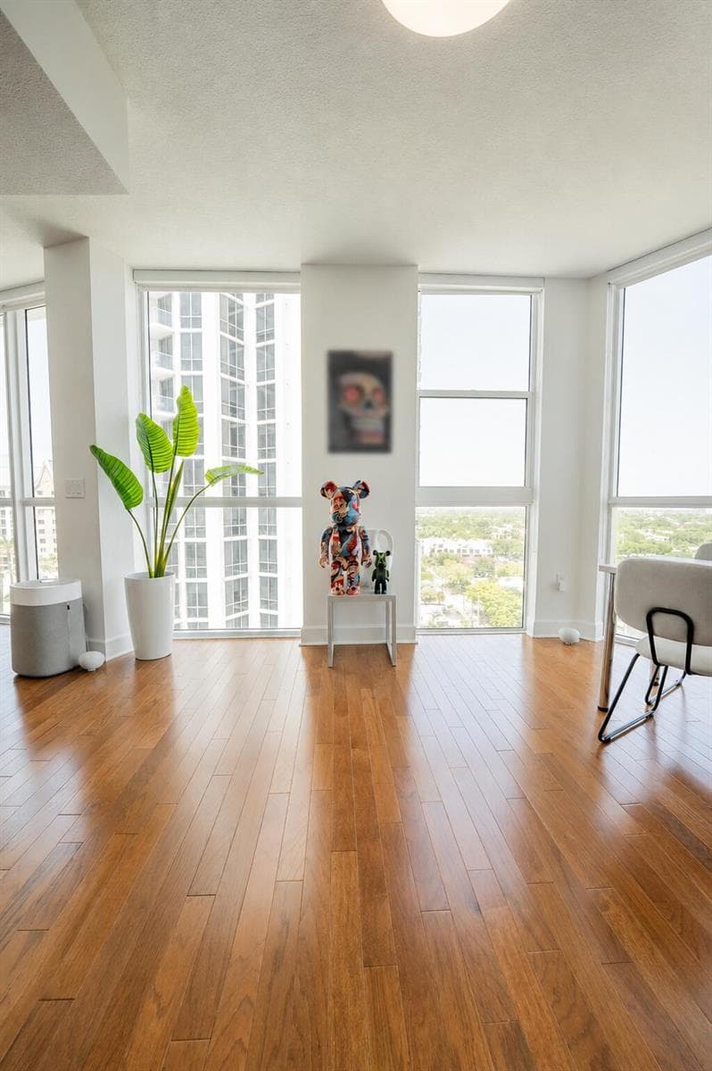 111 SE 8th Avenue # 1402, Fort Lauderdale, FL 33301 photo 6