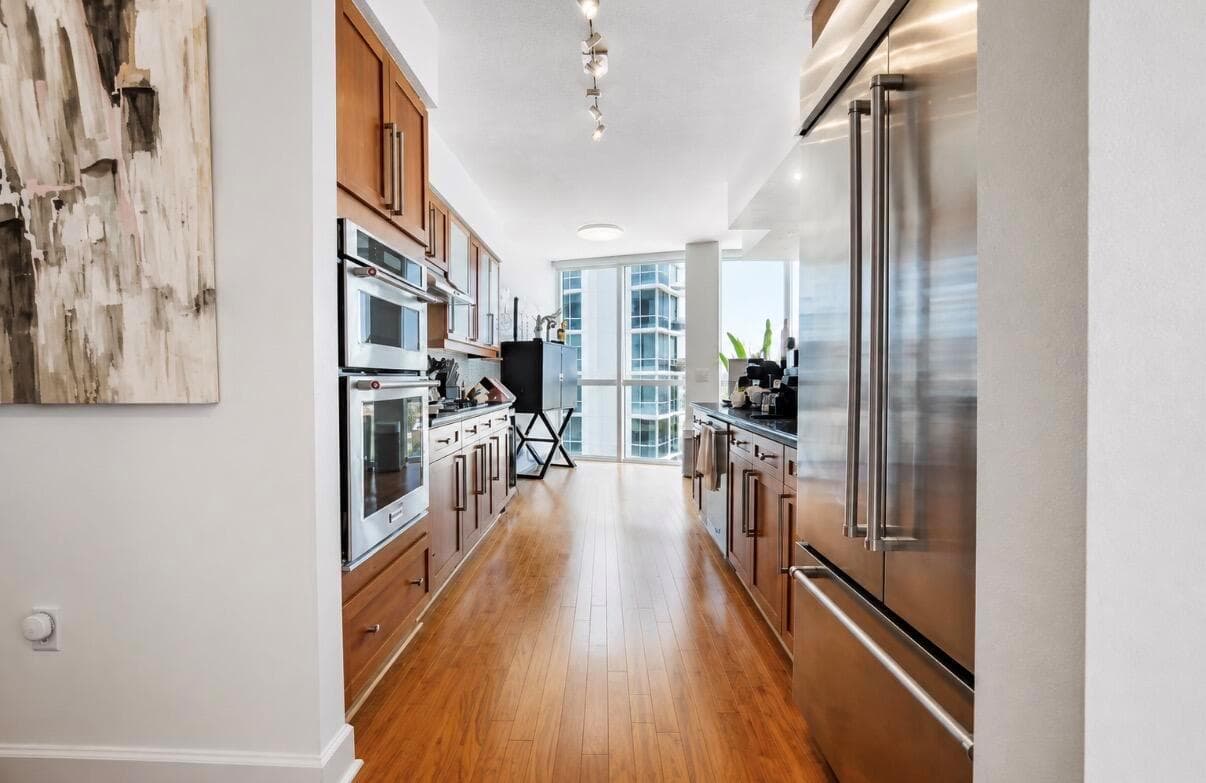 111 SE 8th Avenue # 1402, Fort Lauderdale, FL 33301 photo 10