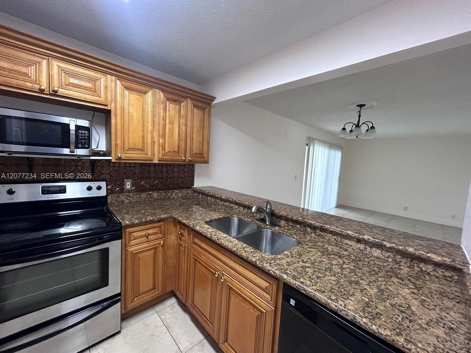 1525 Lake Crystal Dr # D, West Palm Beach, FL 33411 photo 6